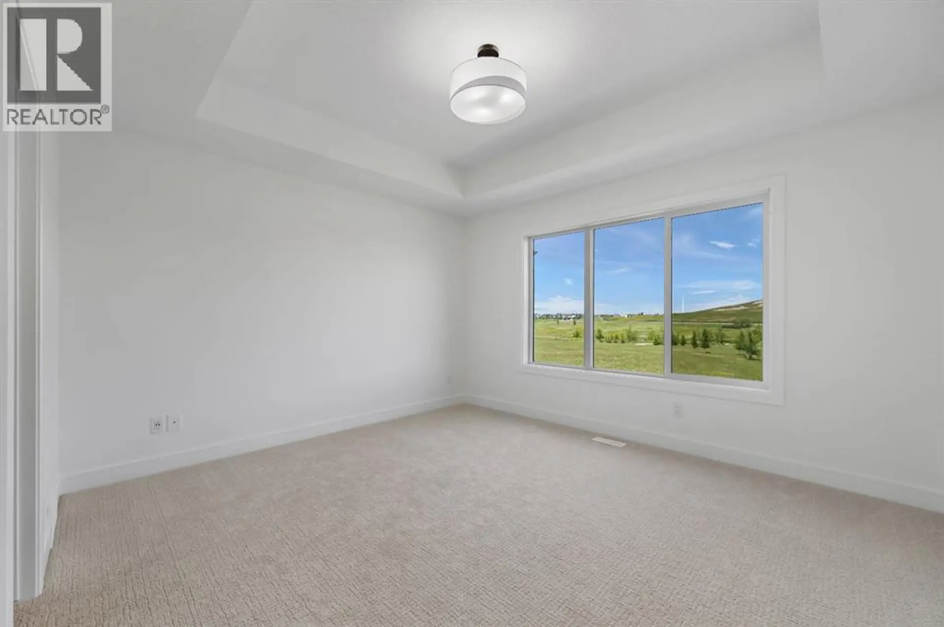 135 Walgrove Bay SE - Image 11