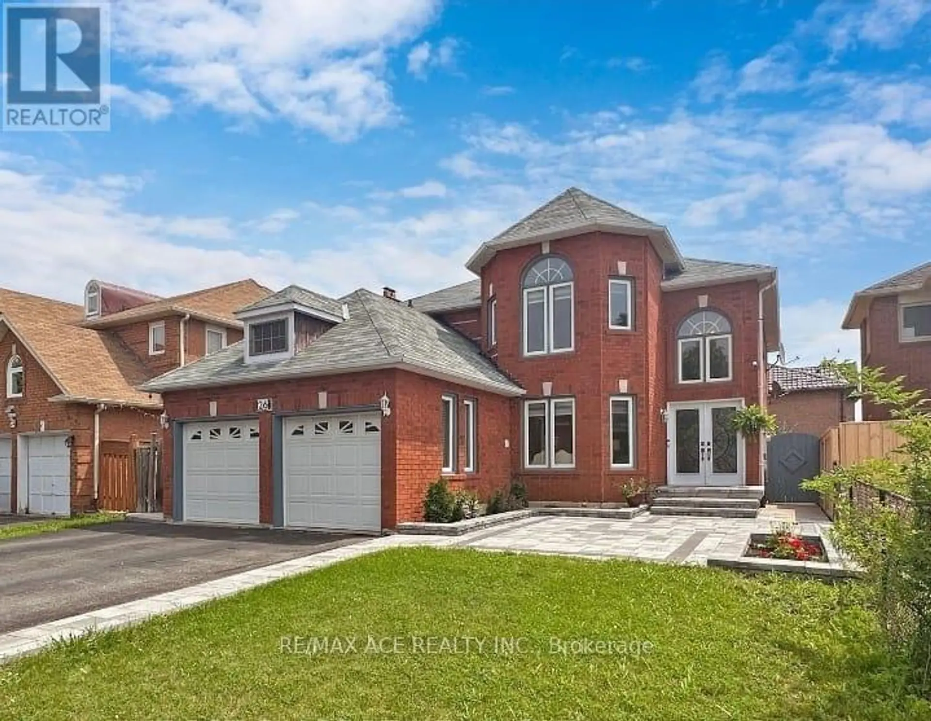 26 BROWNRIDGE COURT N - Image 1