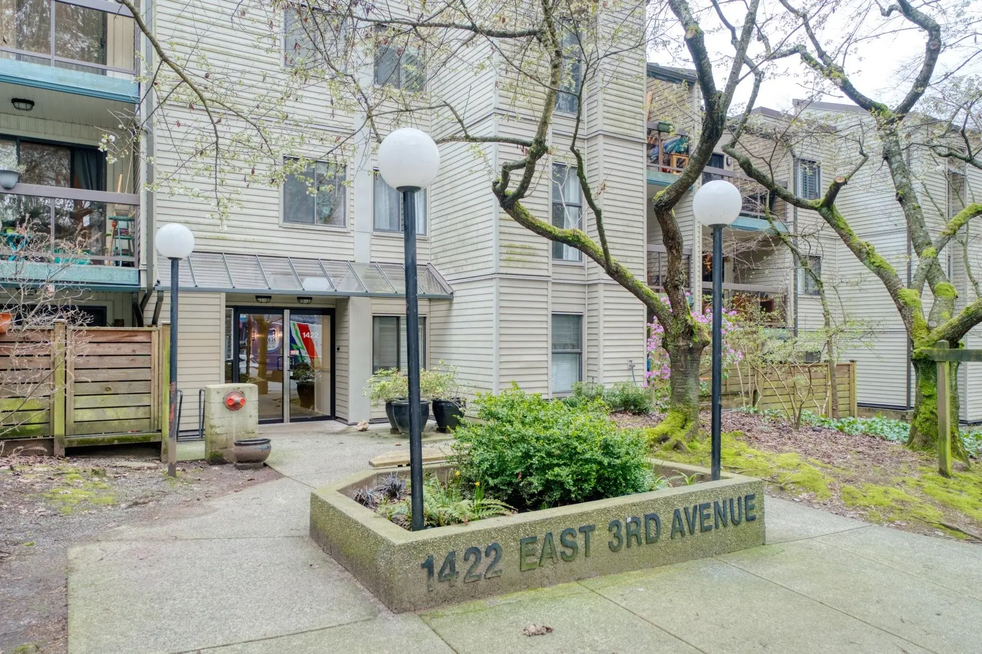 Property at #309 1422 E 3rd Avenue, Vancouver, BC