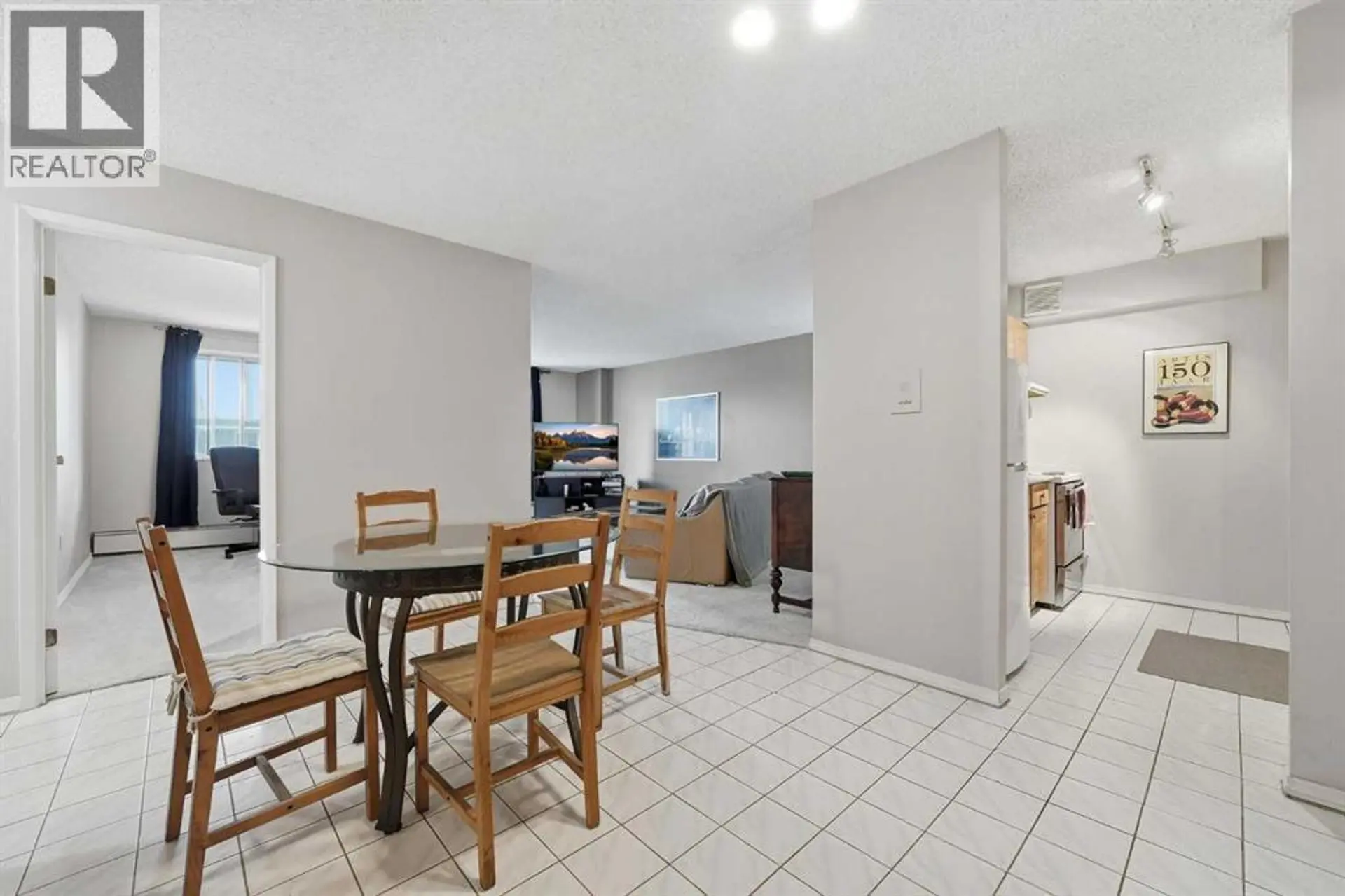 #704 718 12 Avenue SW - Image 5