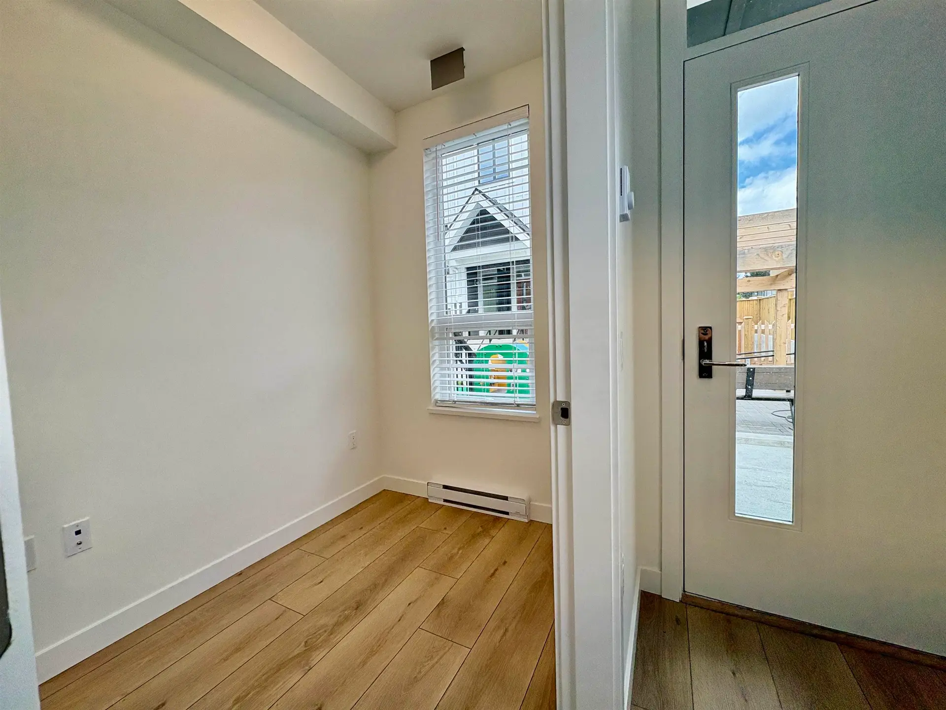 #14 728 Lea Avenue - Image 8
