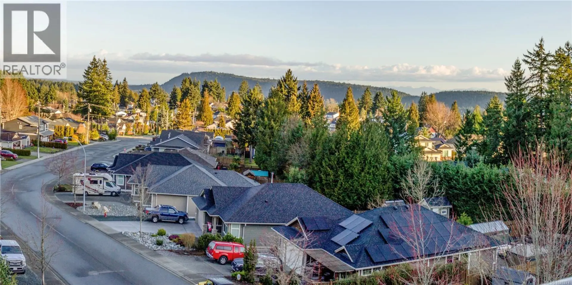 Property at 916 Hanington Rd, Ladysmith, BC