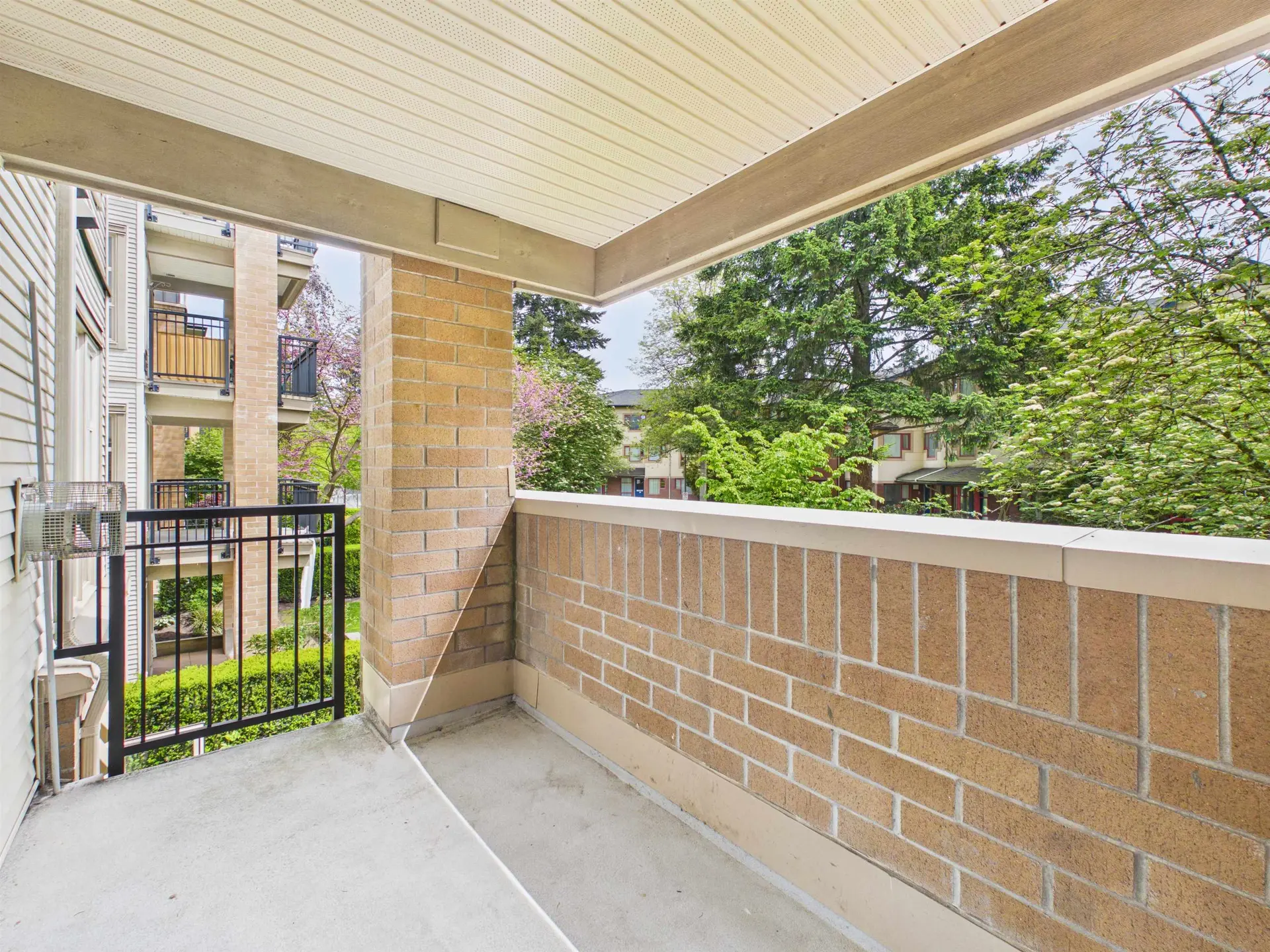 #214 2388 Western Parkway - Image 18