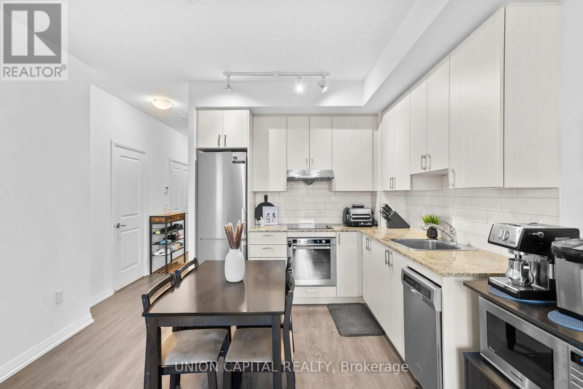 #310 50 ANN O'REILLY ROAD - Image 6