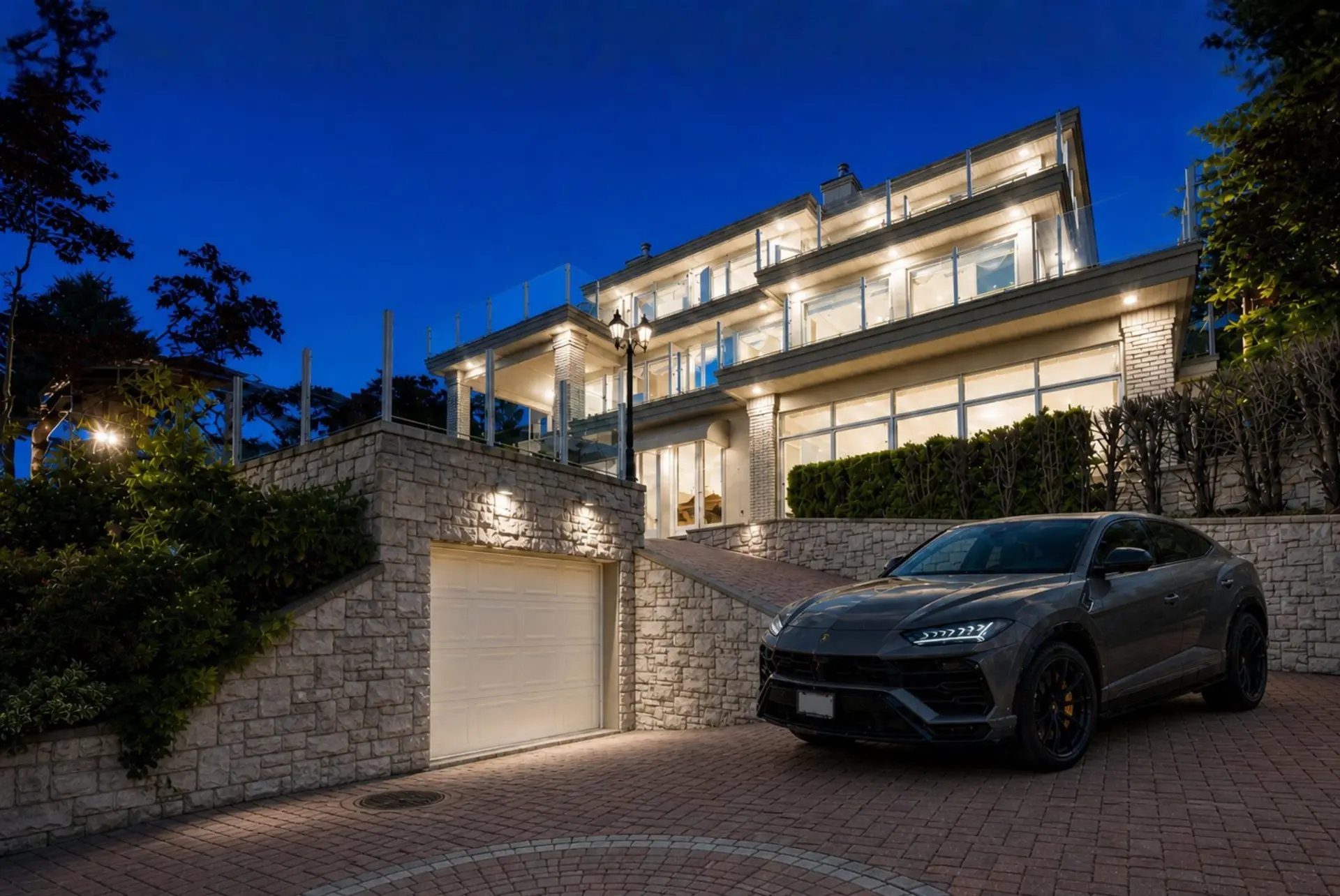 Property at 1629 Langton Place, West Vancouver, BC