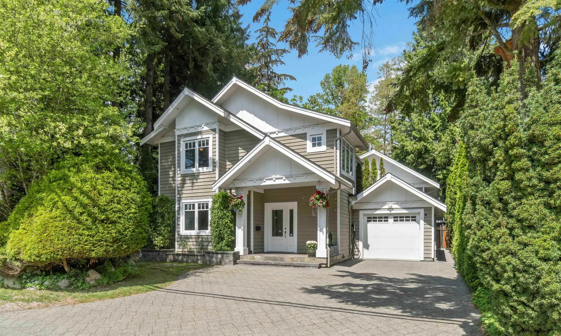 Property at 1610 Ross Road, North Vancouver, BC