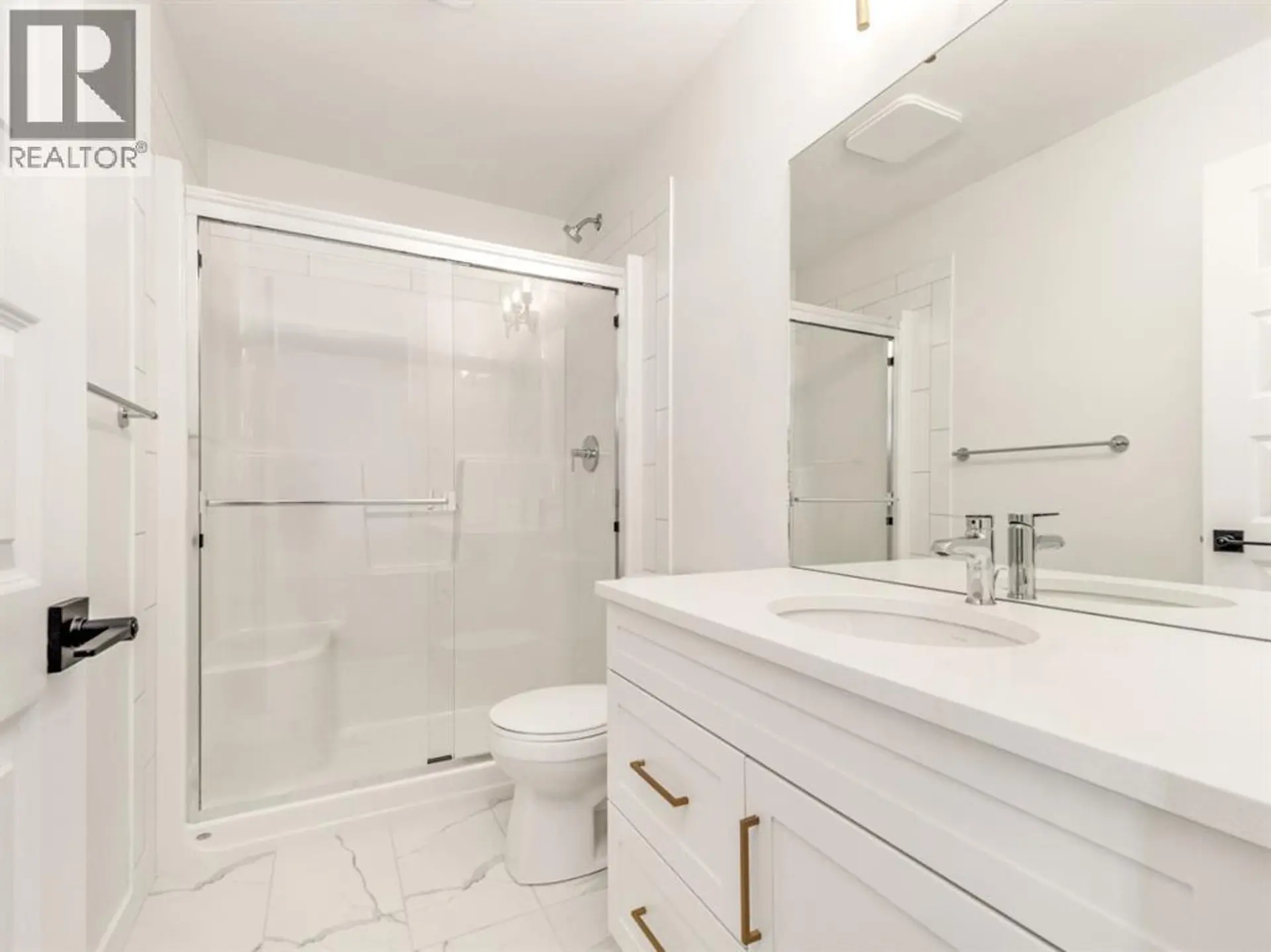 742 Violet Place W - Image 13