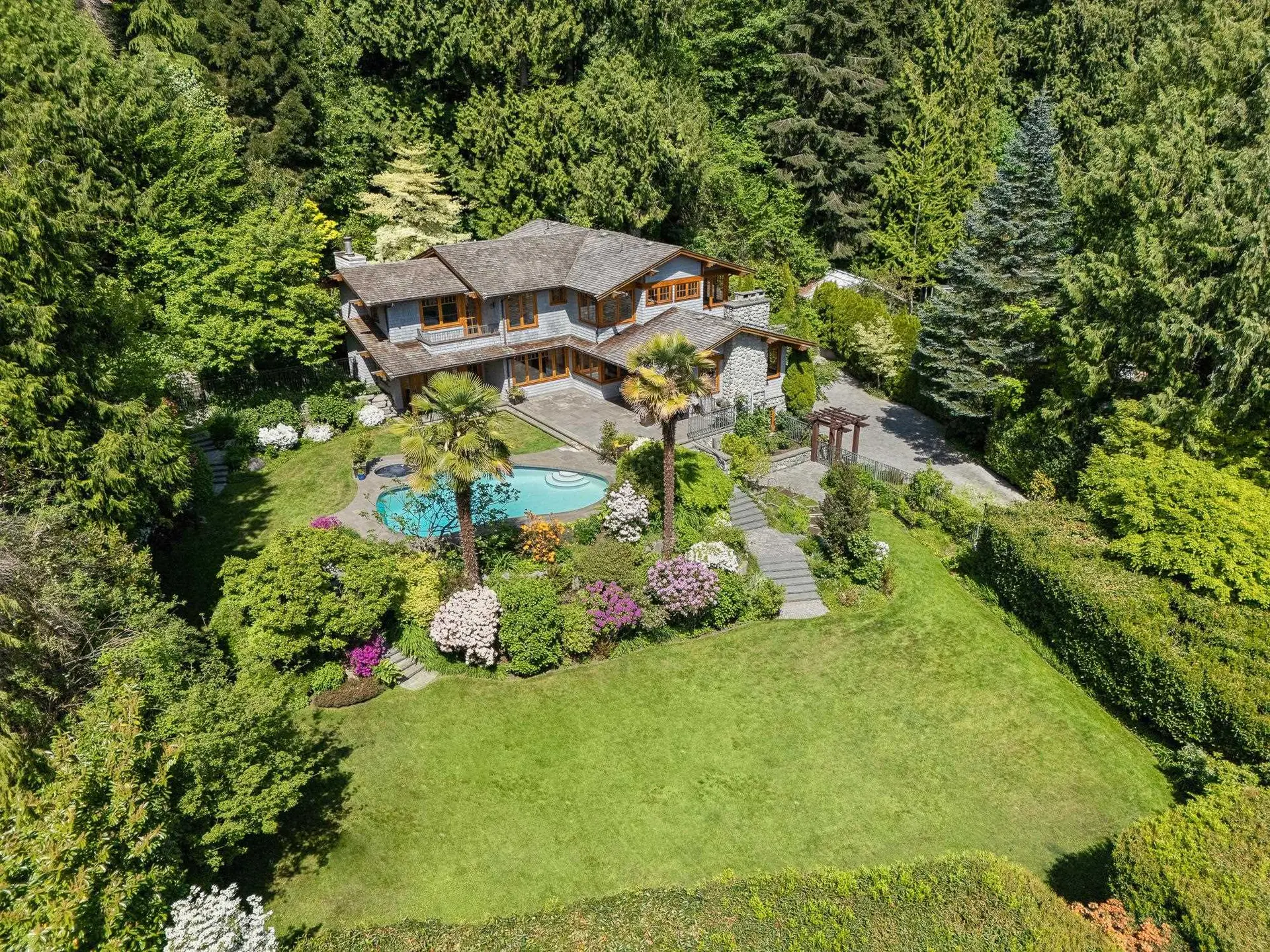 Property at 3091 Mathers Avenue, West Vancouver, BC