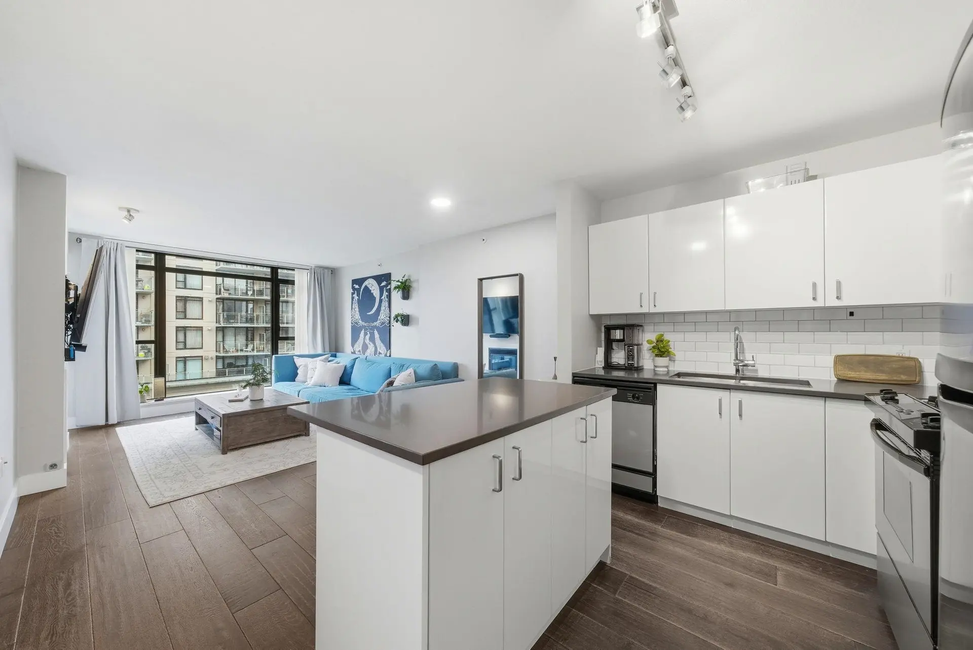 Property at #405 155 W 1st Street, North Vancouver, BC