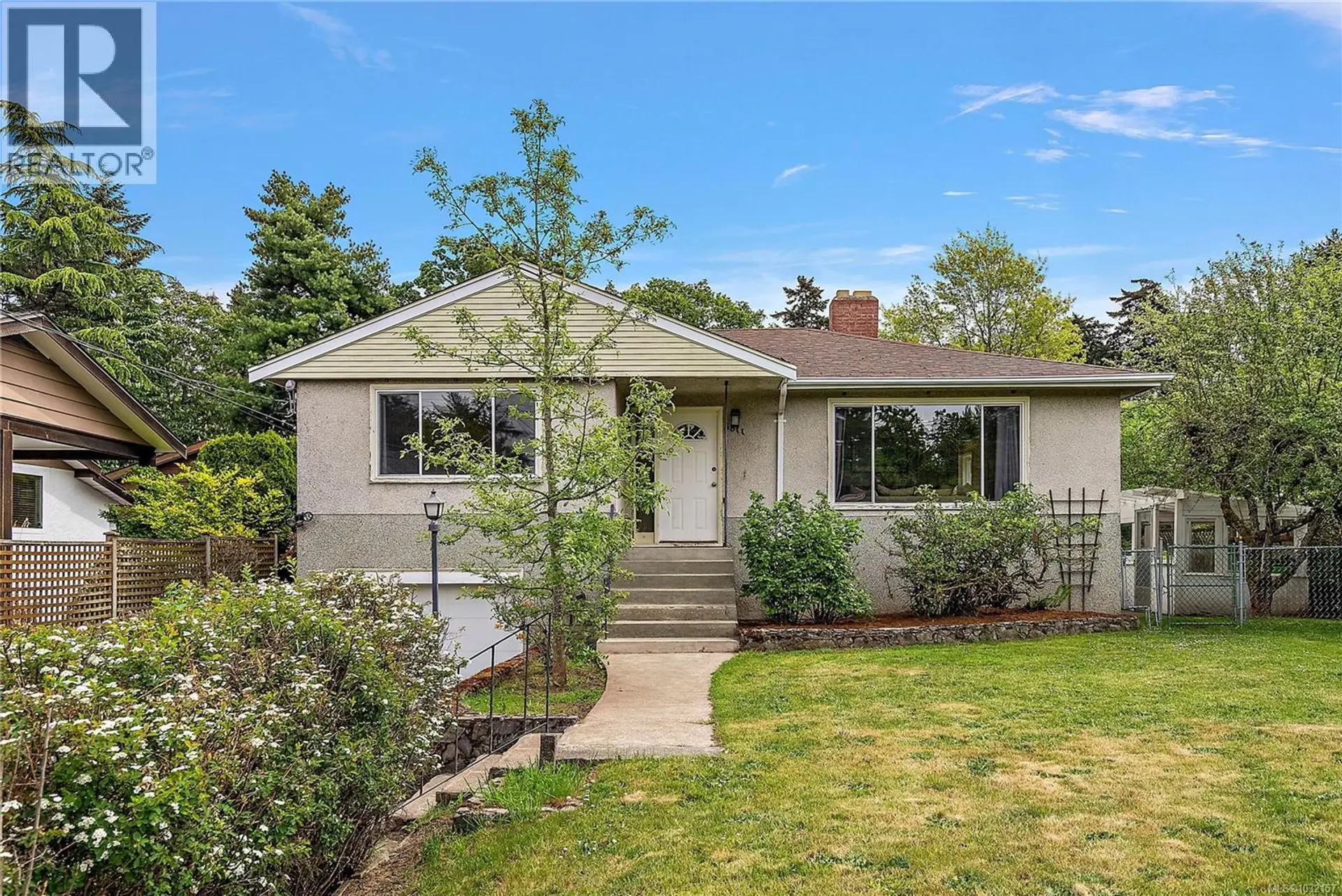 Property at 3811 Epsom Dr, Saanich, BC