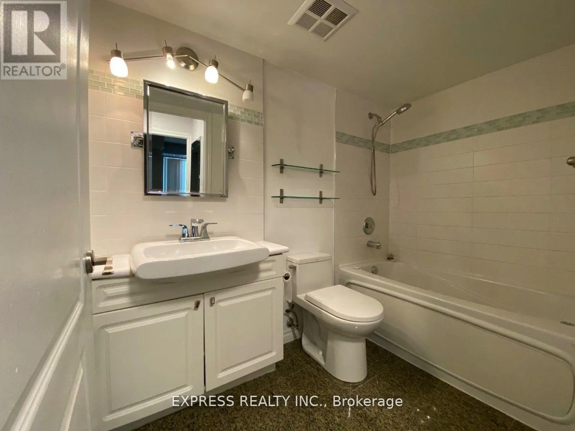 #407 30 HAYDEN STREET - Image 11
