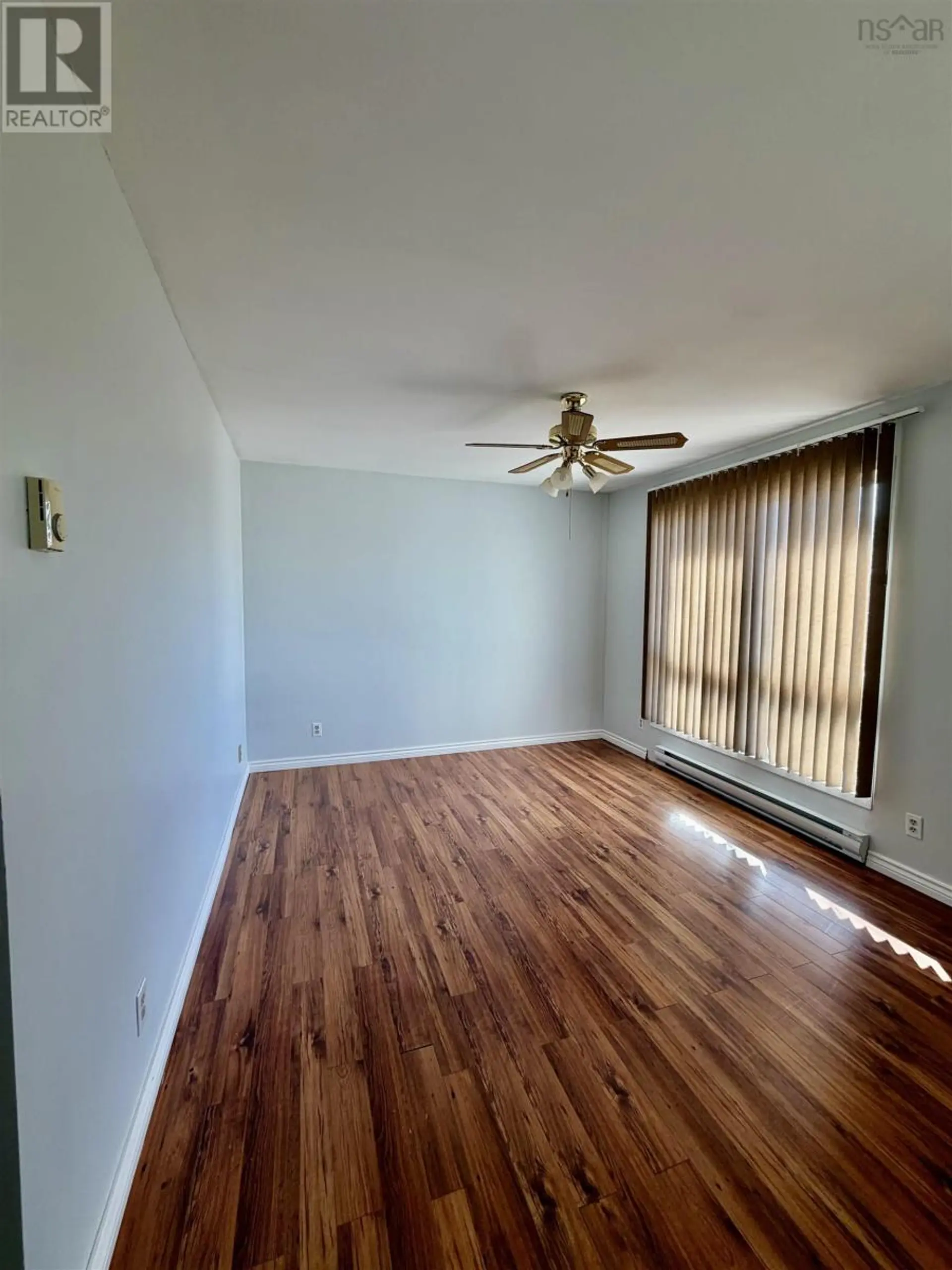 12 James Street - Image 5
