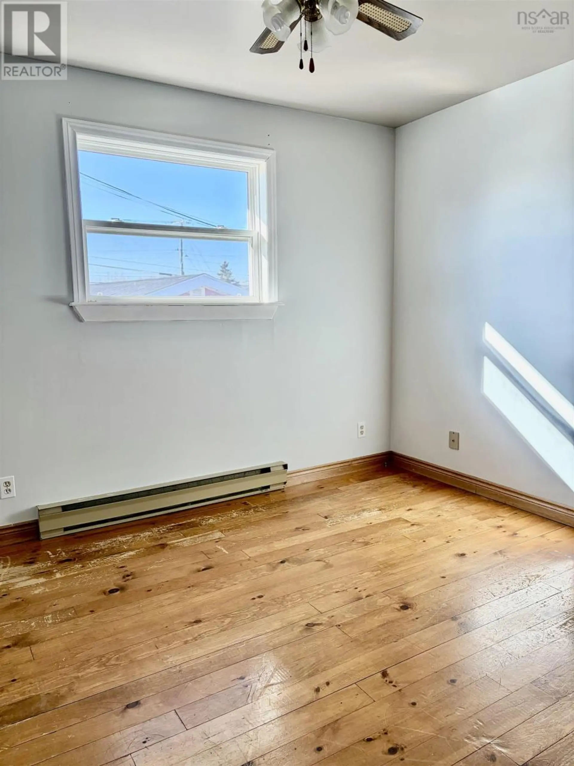 12 James Street - Image 8