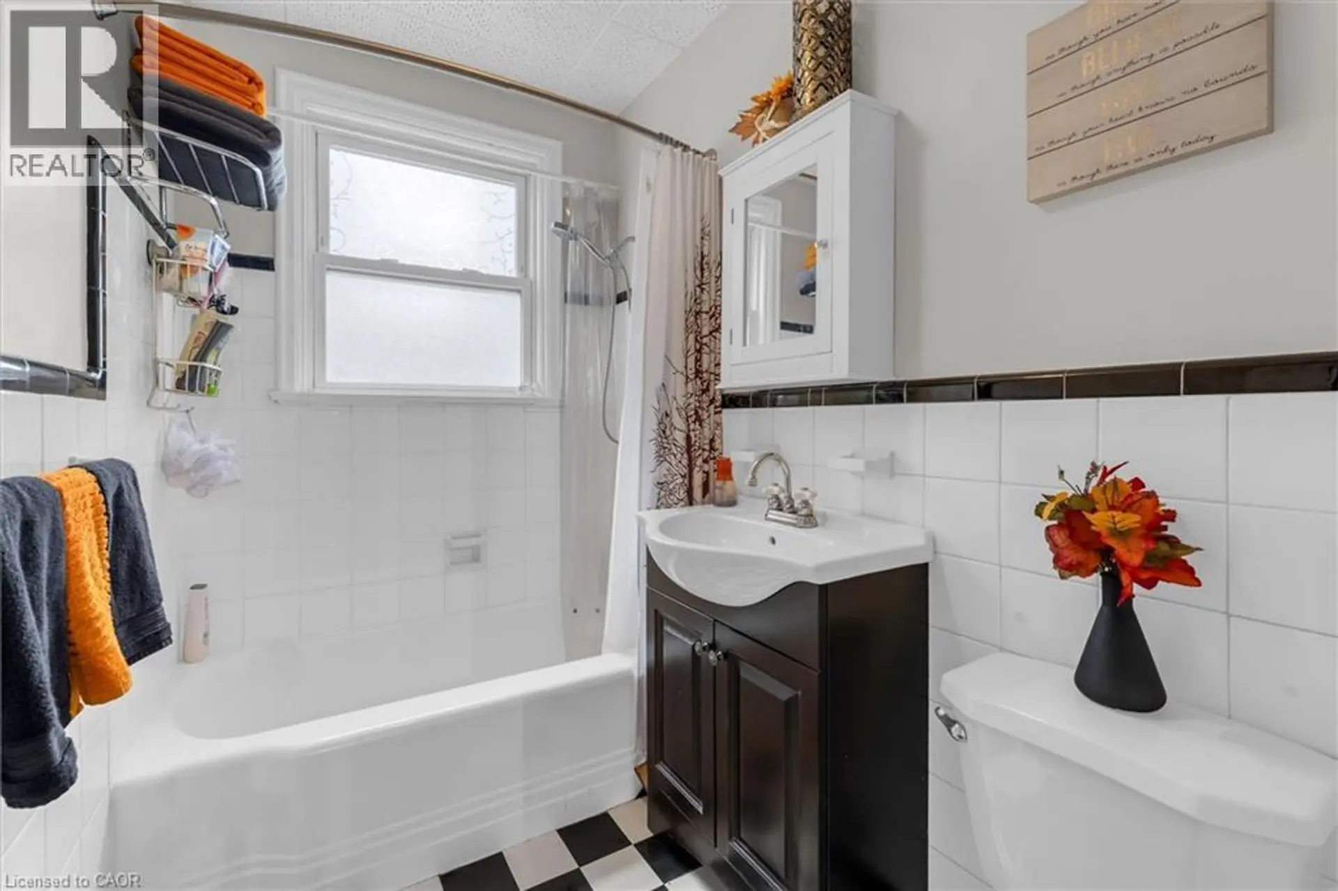 #14 4 ROBINSON Street - Image 14