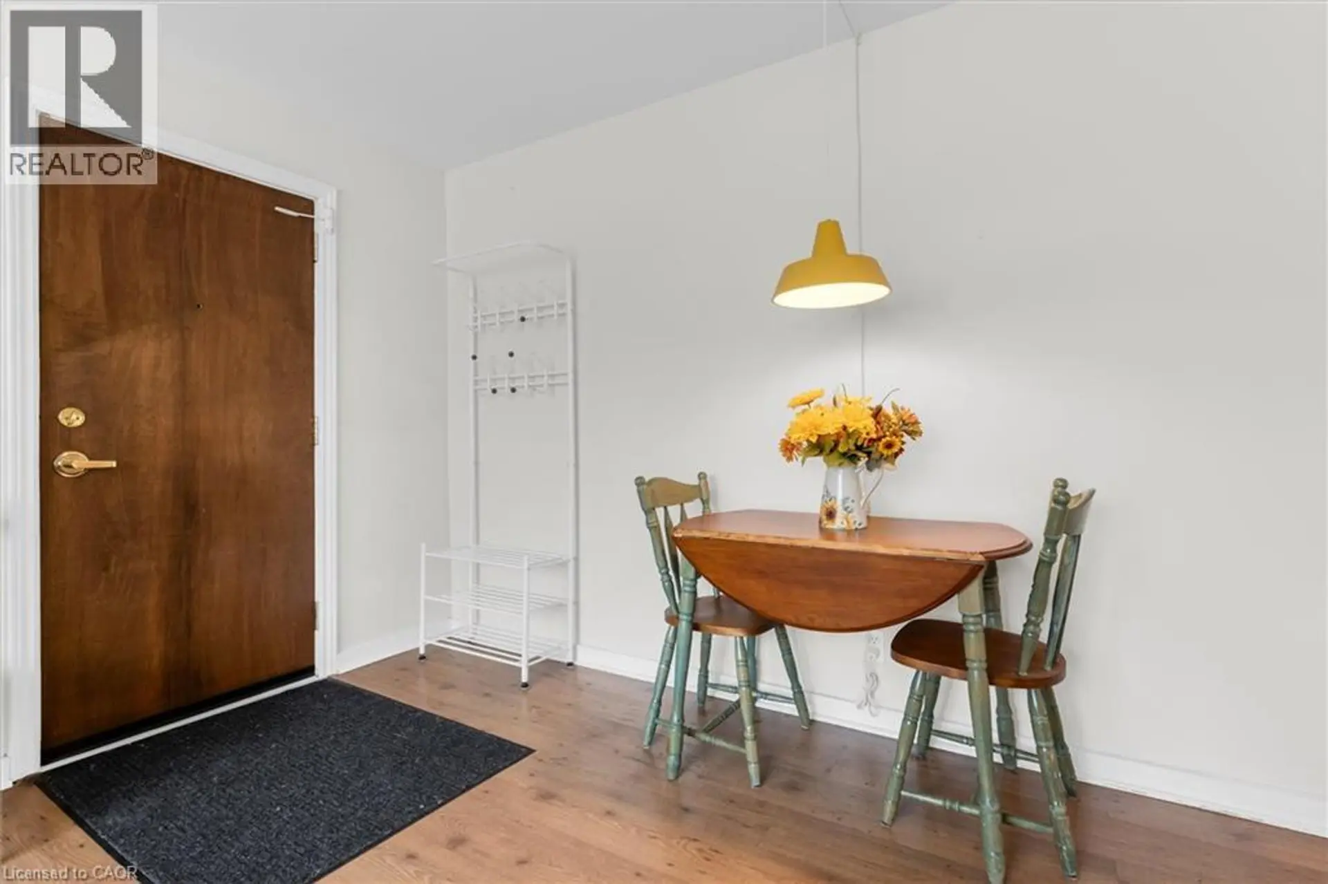 #14 4 ROBINSON Street - Image 5