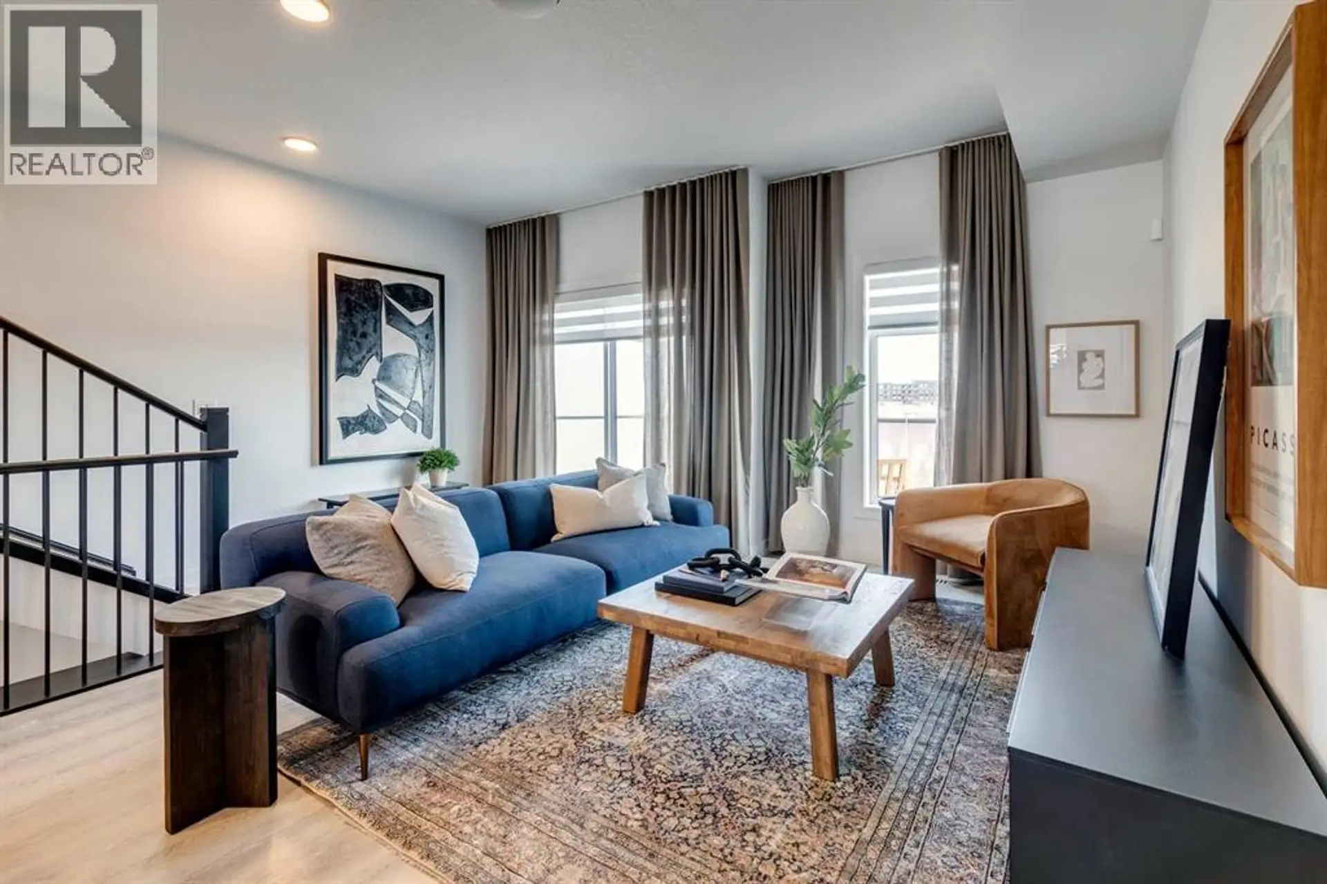 866 83 Street SW - Image 4