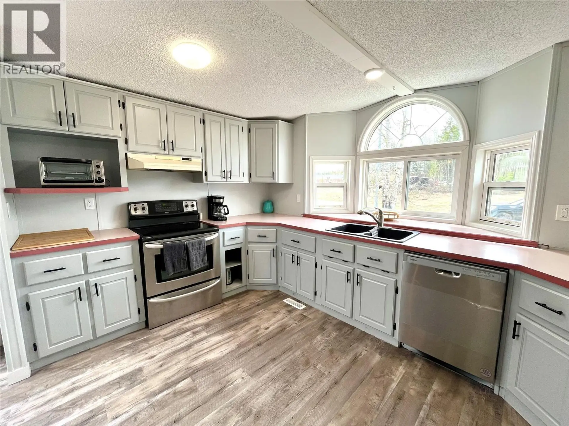 171 Meikle Avenue - Image 3