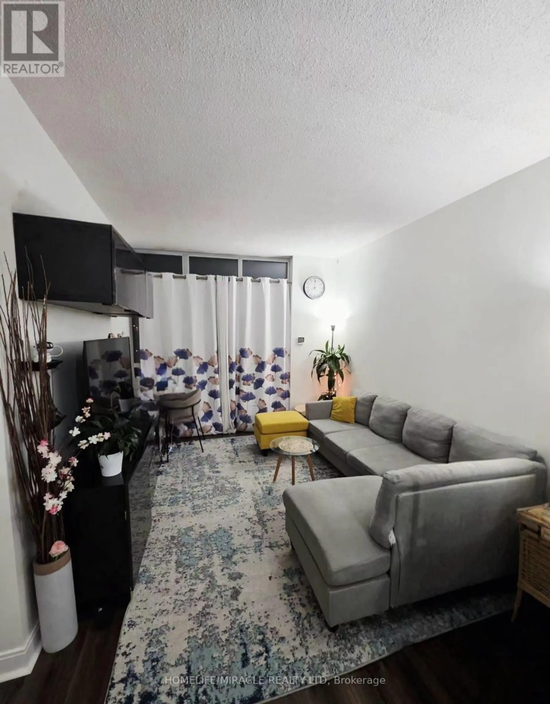 #801 80 ABSOLUTE AVENUE - Image 8