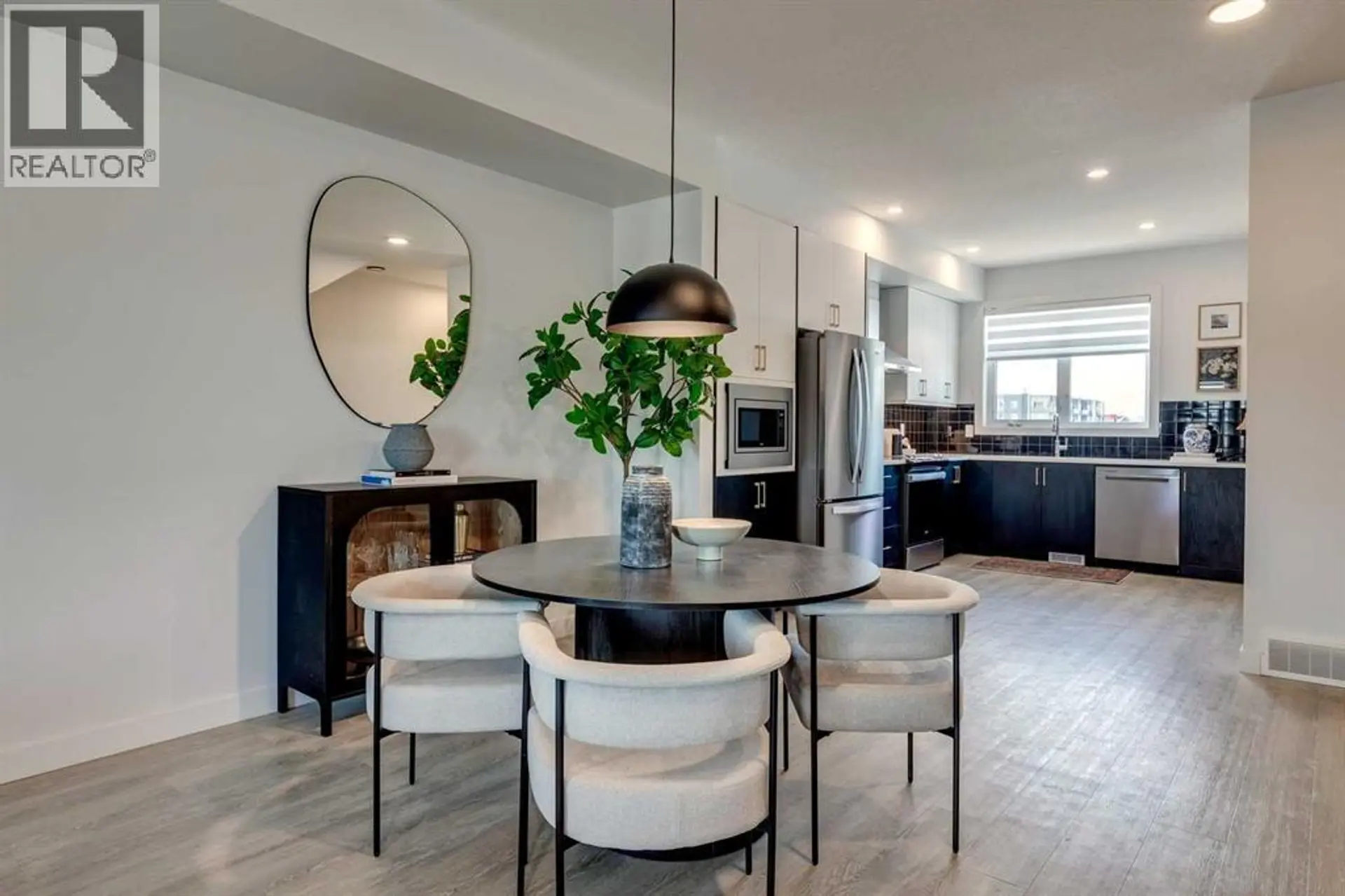 #317 8235 8 Avenue SW - Image 1