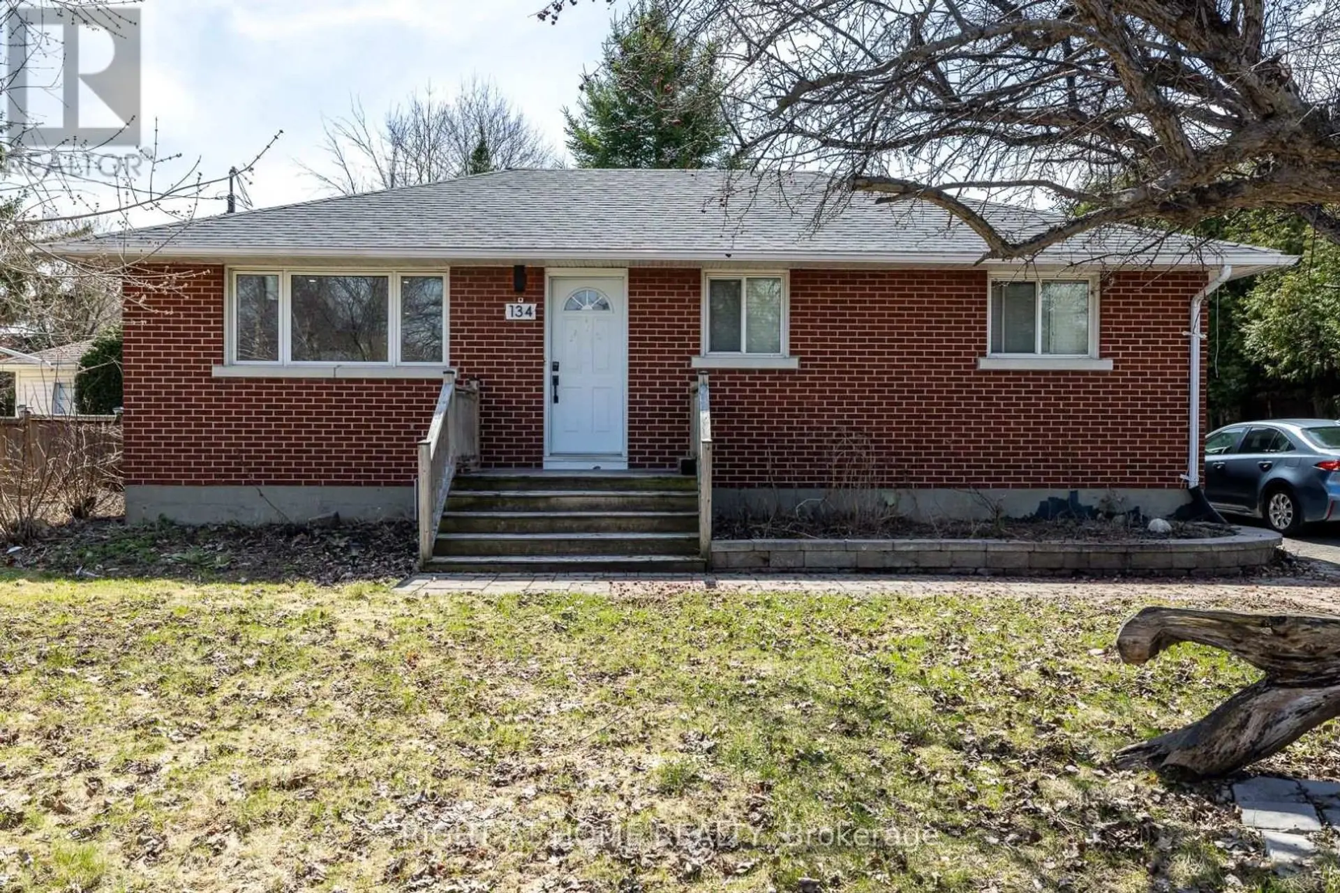 134 DAVID DRIVE - Image 1