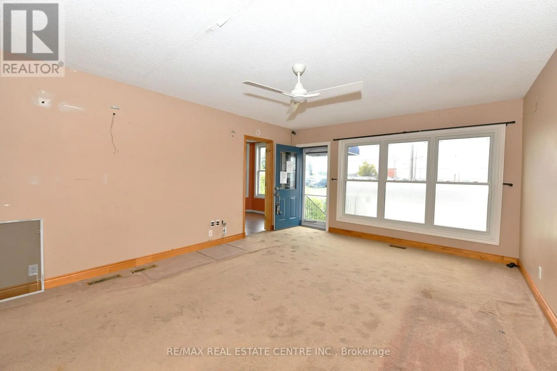 274 WELLINGTON STREET - Image 4