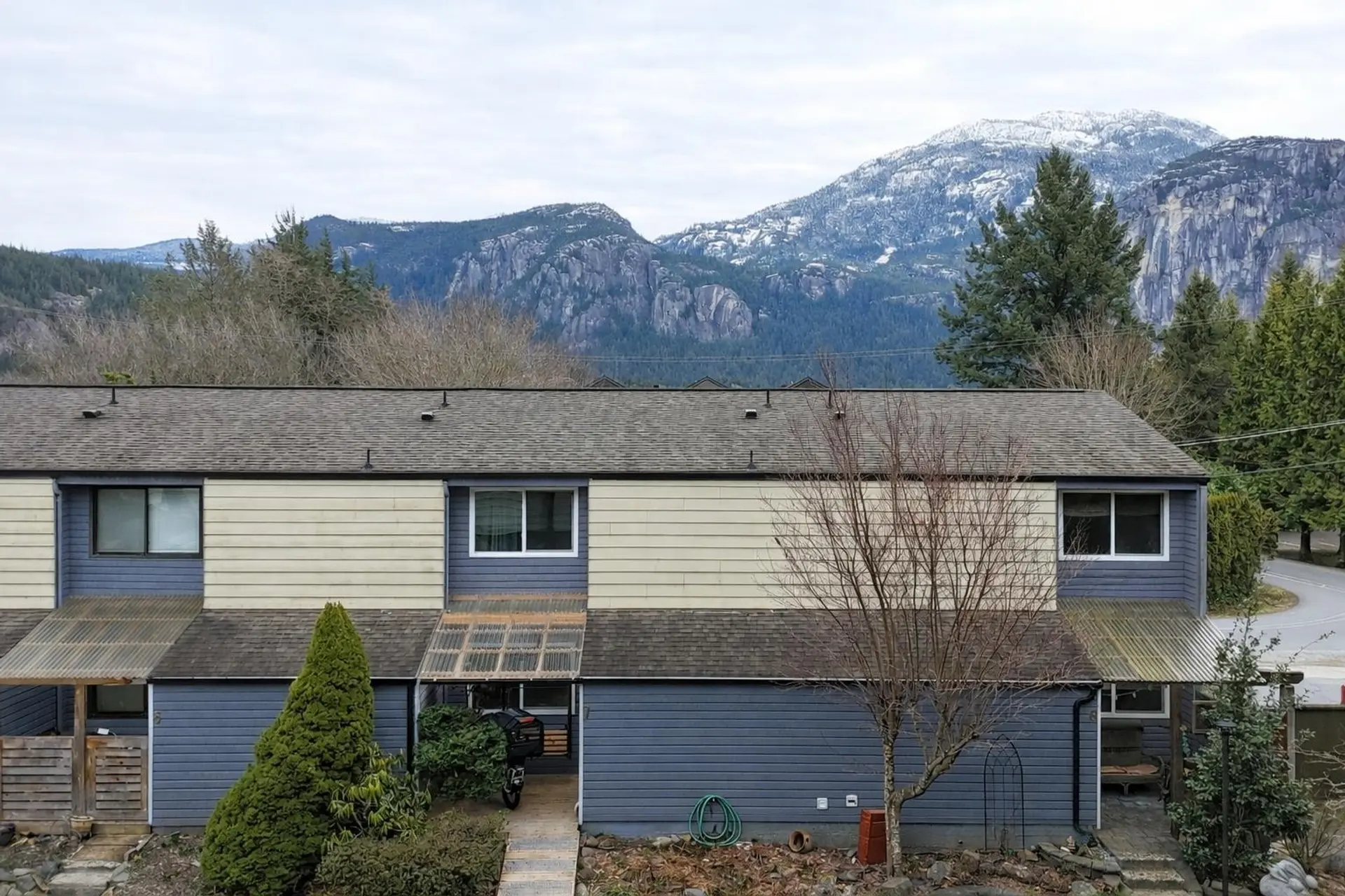Property at #7 38455 Wilson Crescent, Squamish, BC