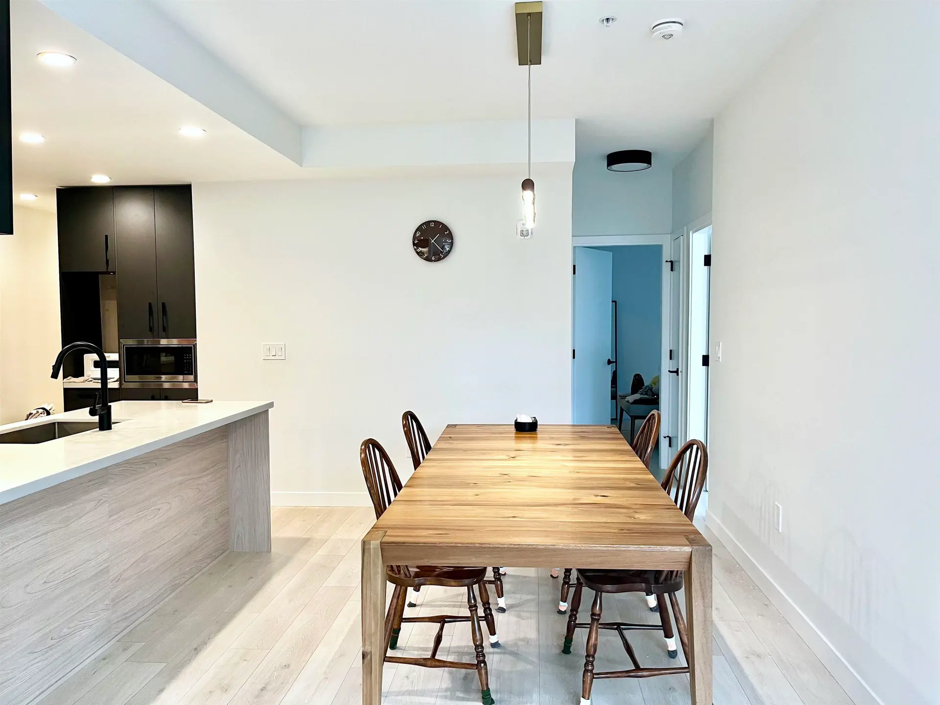 #213 3018 St George Street - Image 4