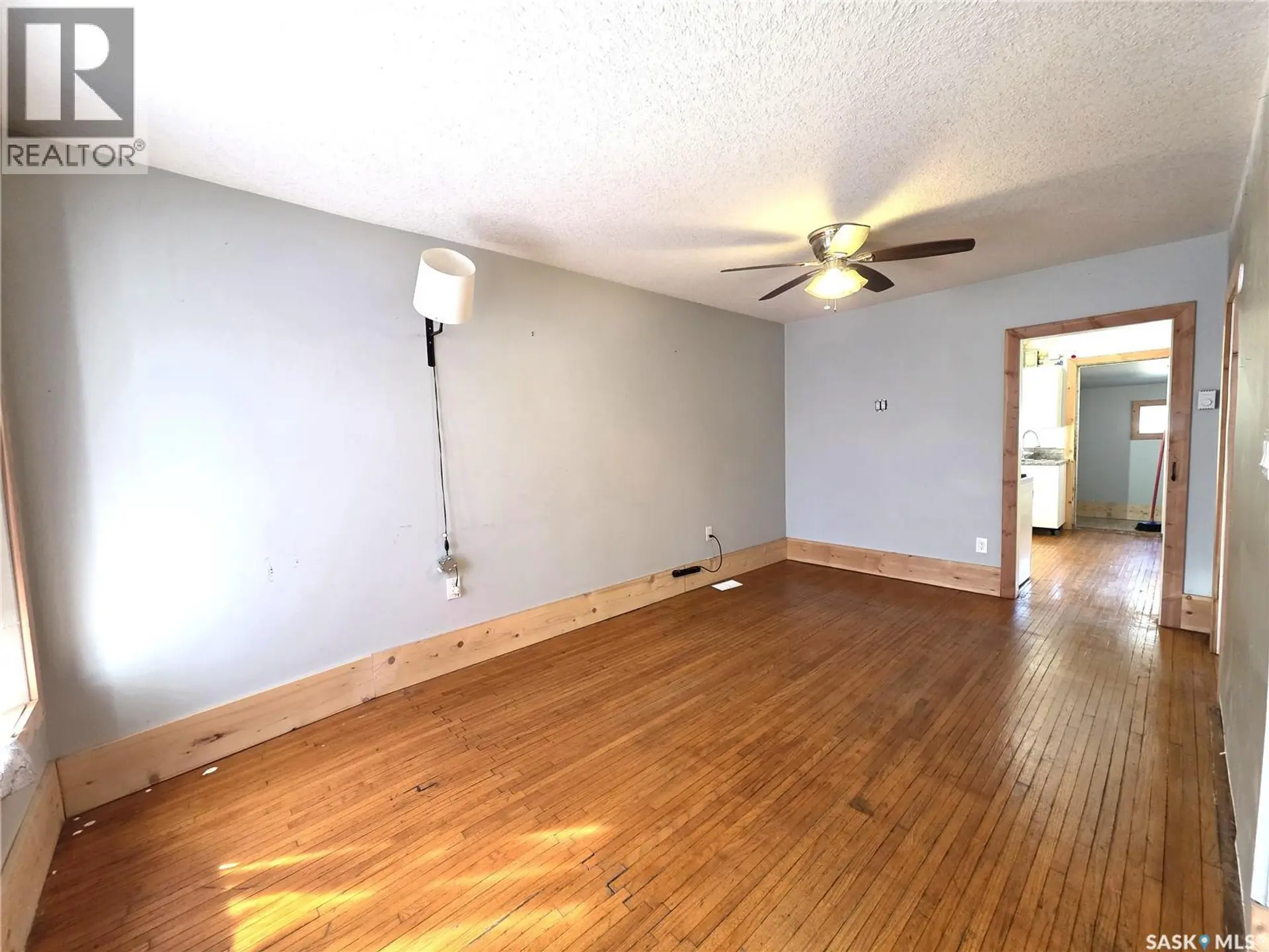 829 I AVENUE N - Image 2