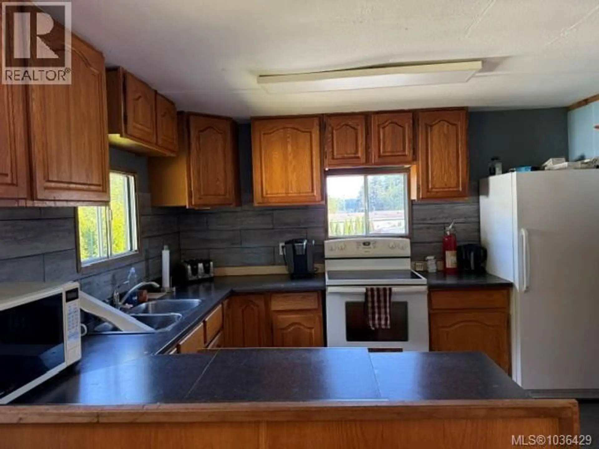 #38 5250 Beaver Harbour Rd - Image 5