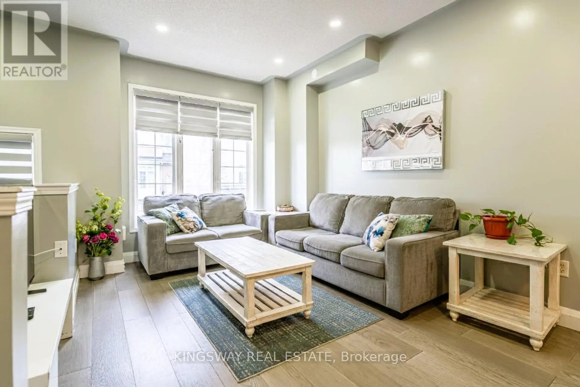 #6 280 HILLCREST AVENUE - Image 10