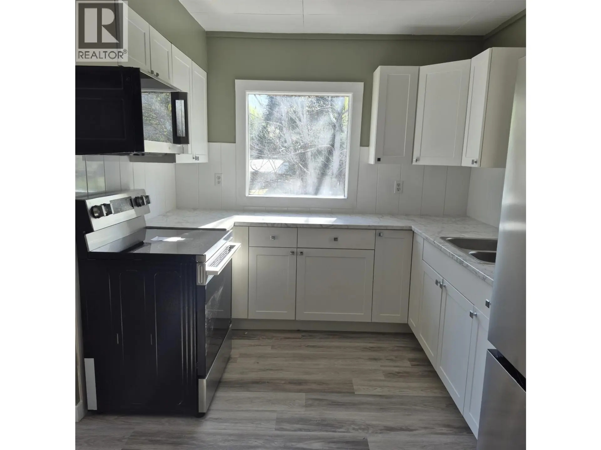 324 W 5TH STREET - Image 2
