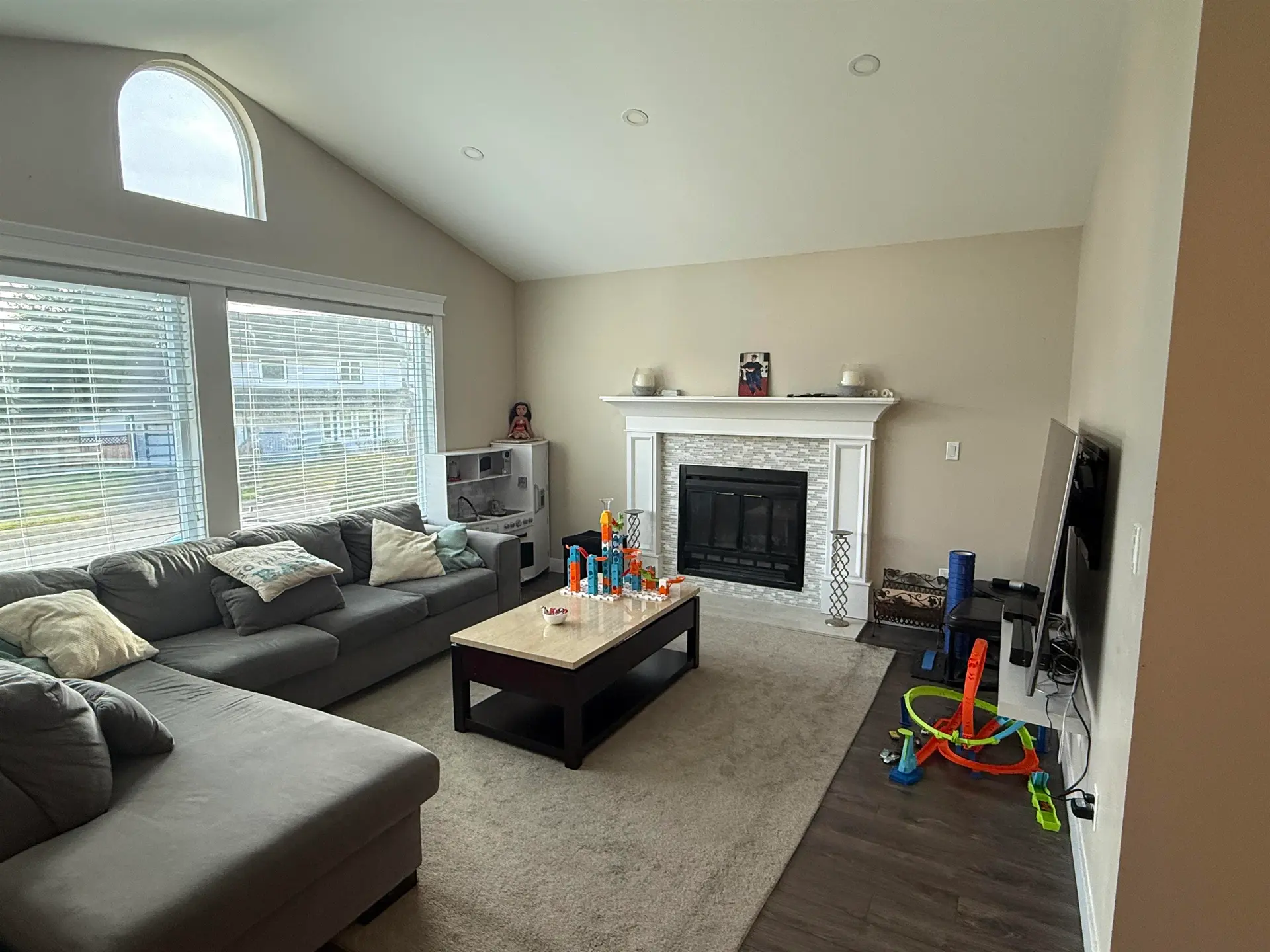 9043 155 Street - Image 4