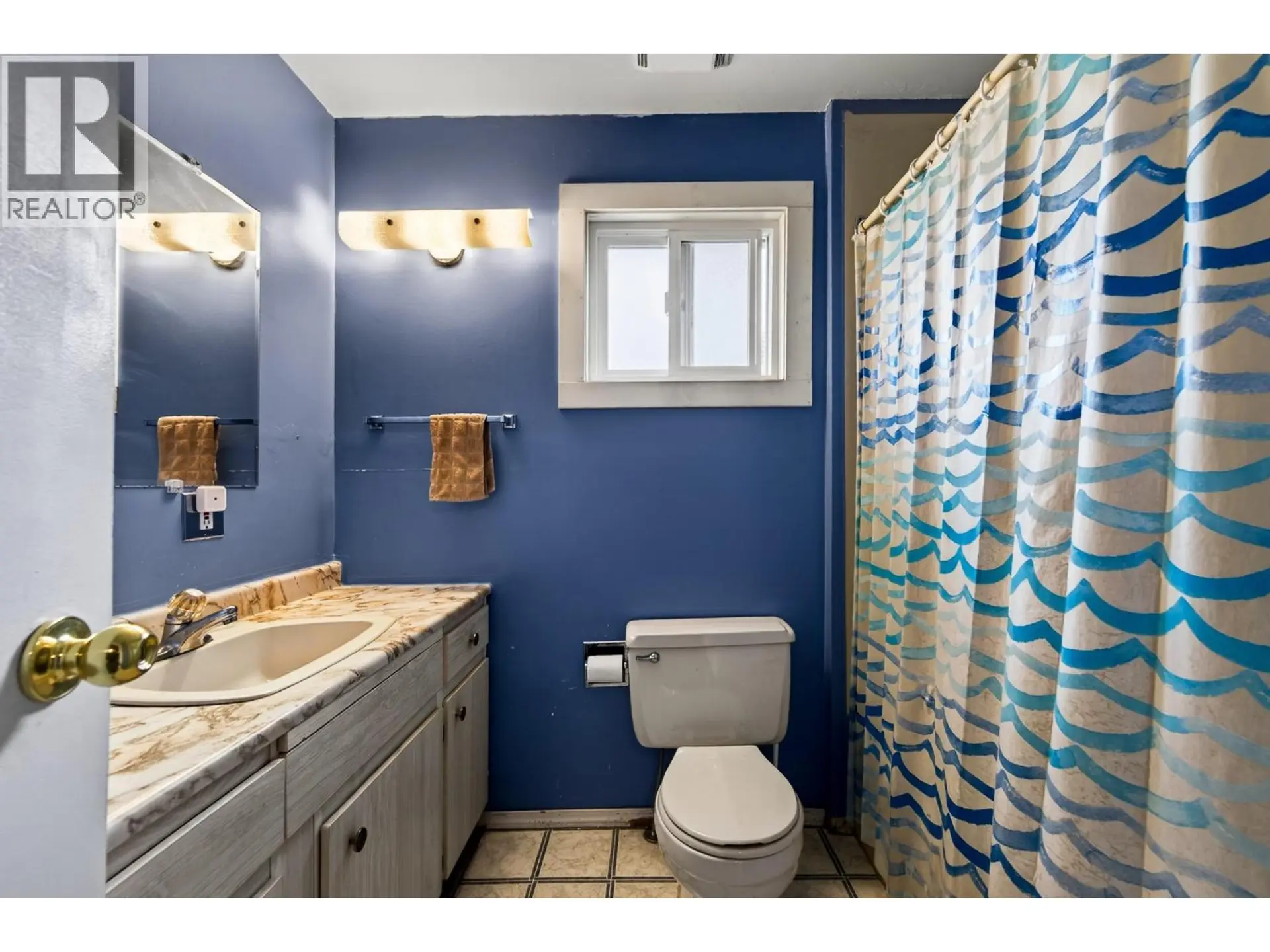 #3 1605 Summit Drive - Image 13