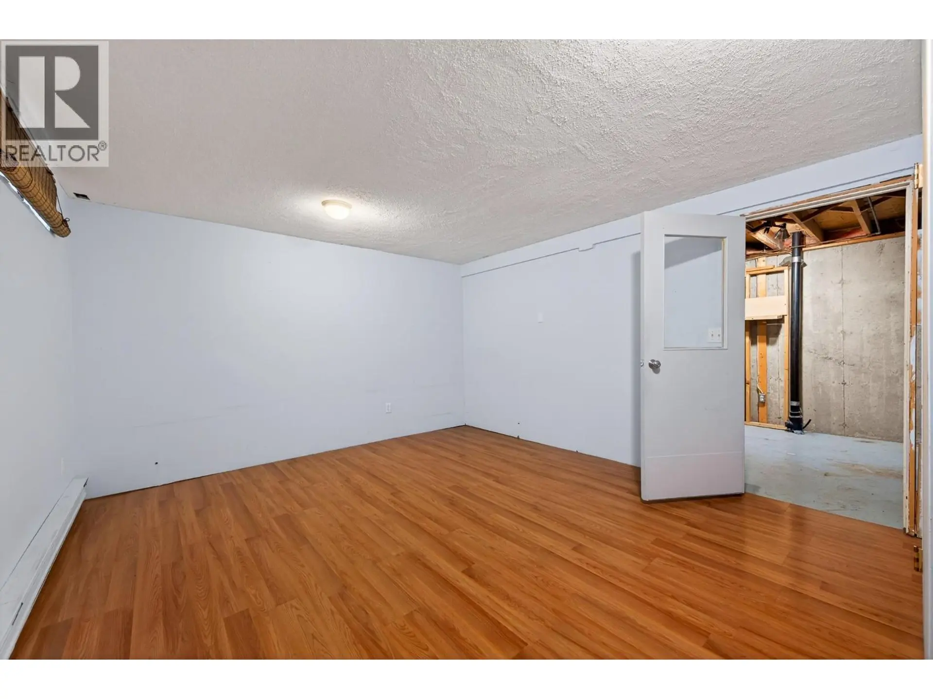 #3 1605 Summit Drive - Image 15