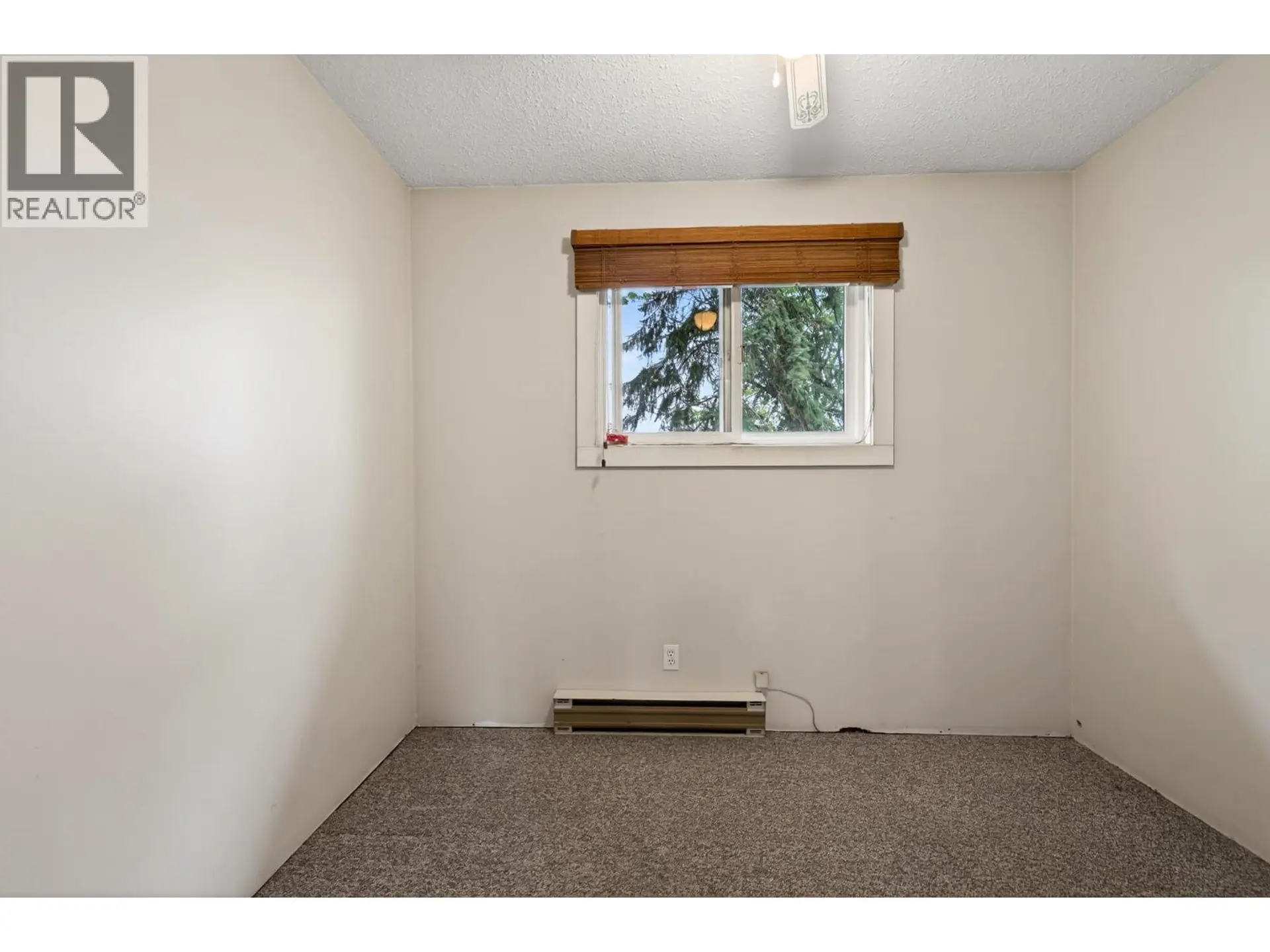 #3 1605 Summit Drive - Image 11