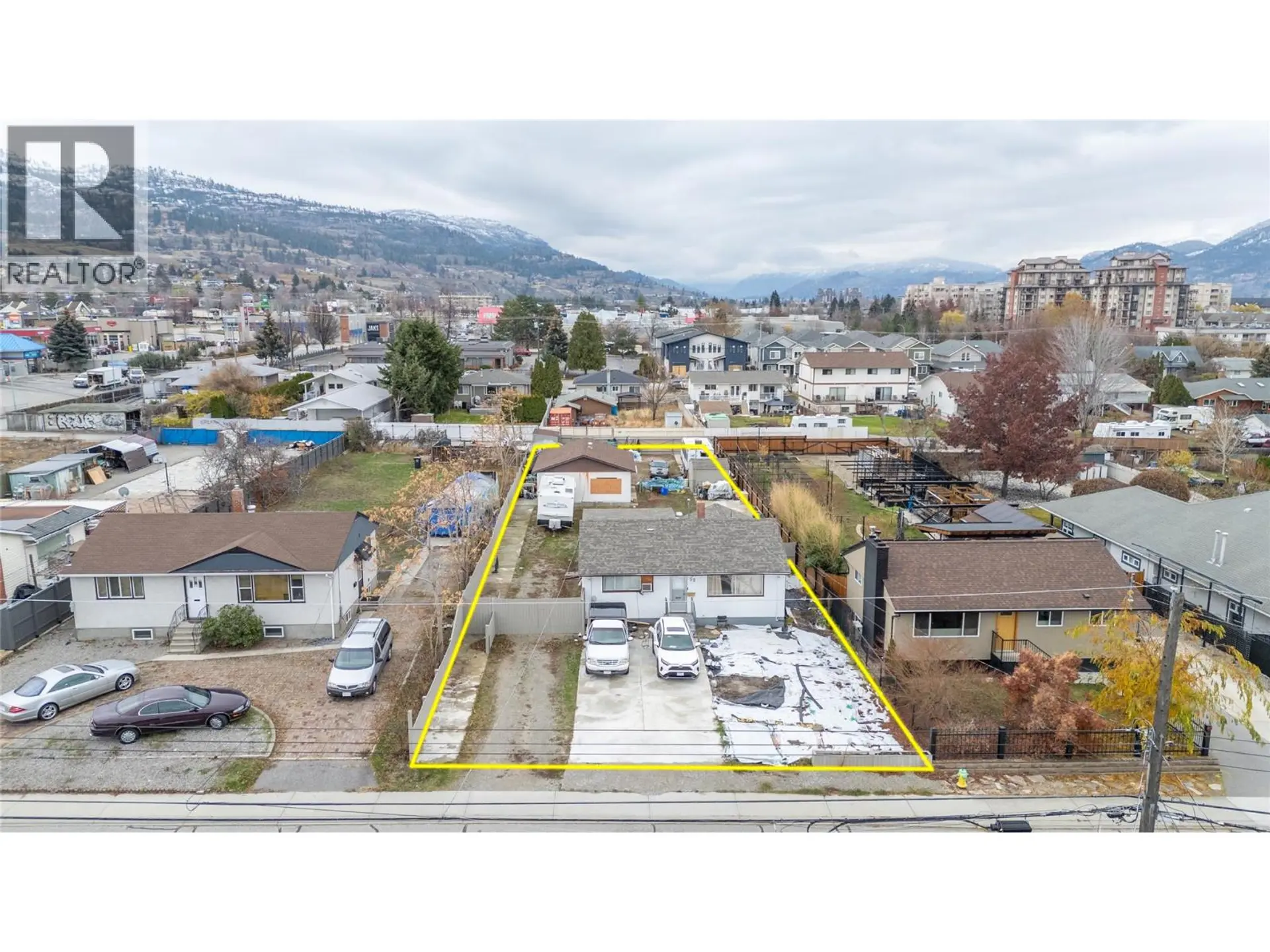 52 Okanagan Avenue W - Image 3