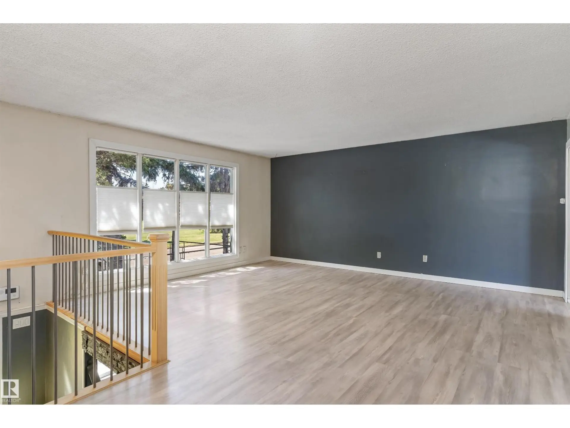 13208 128 AV NW - Image 4