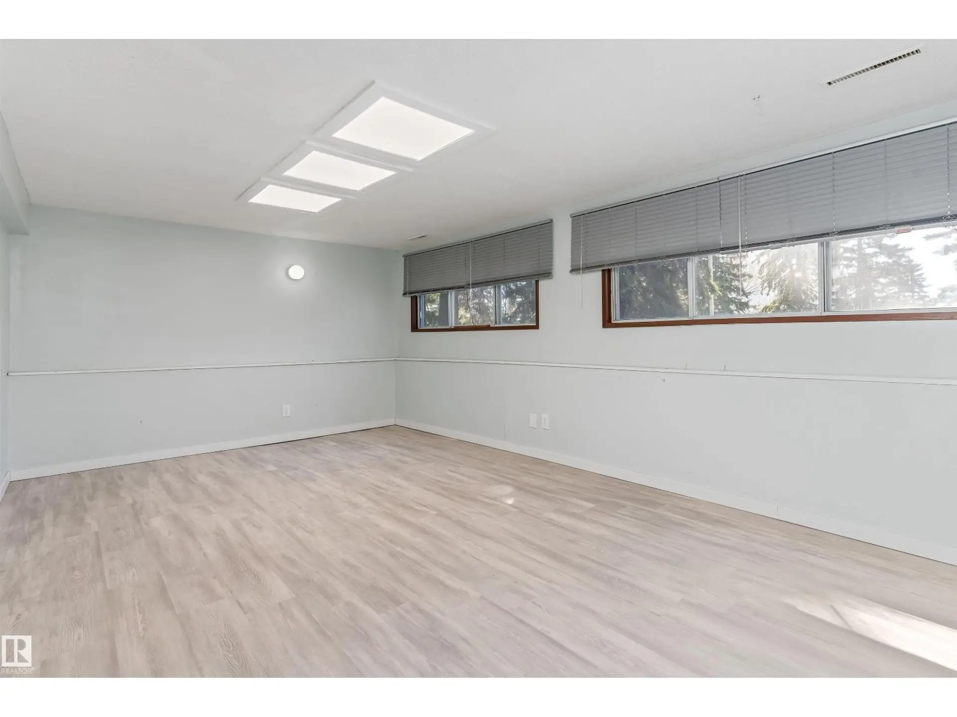13208 128 AV NW - Image 15