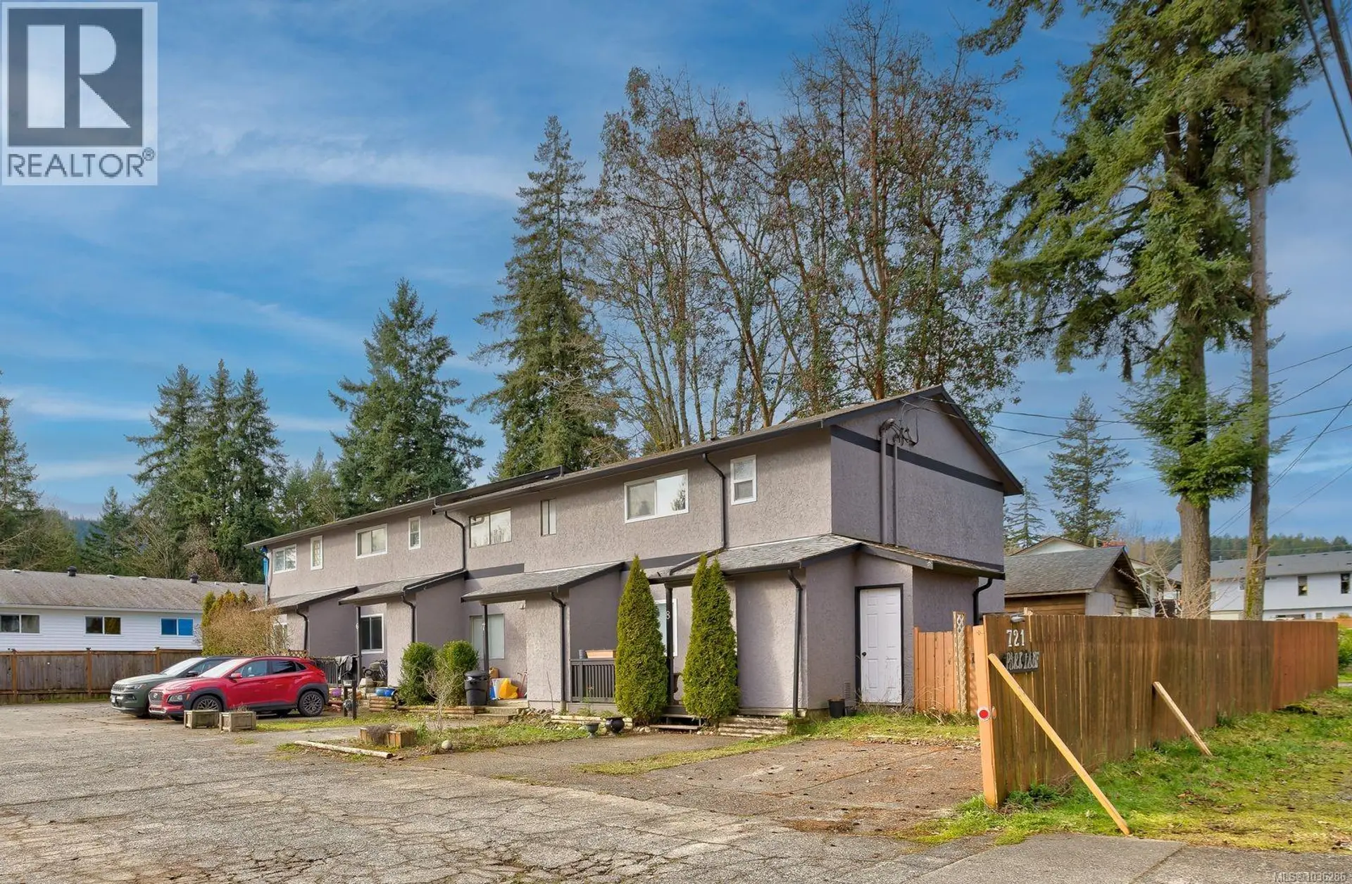 #8 721 Malone Rd - Image 17