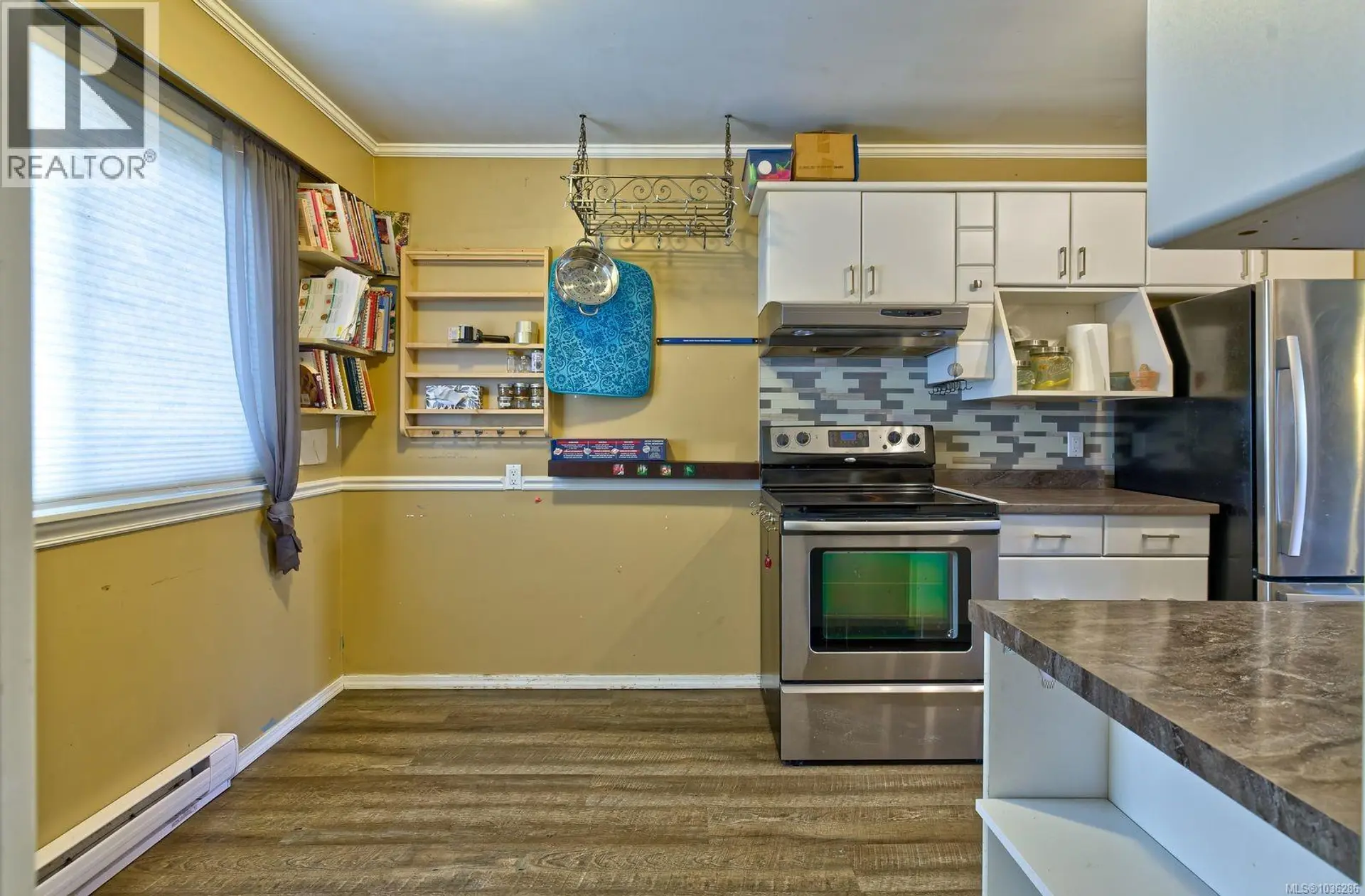 #8 721 Malone Rd - Image 3