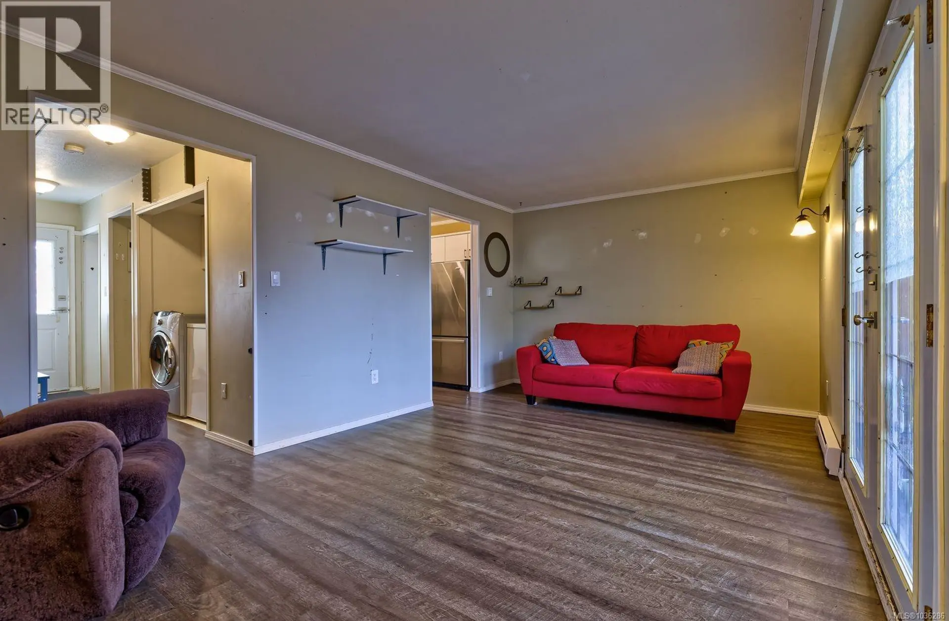 #8 721 Malone Rd - Image 7