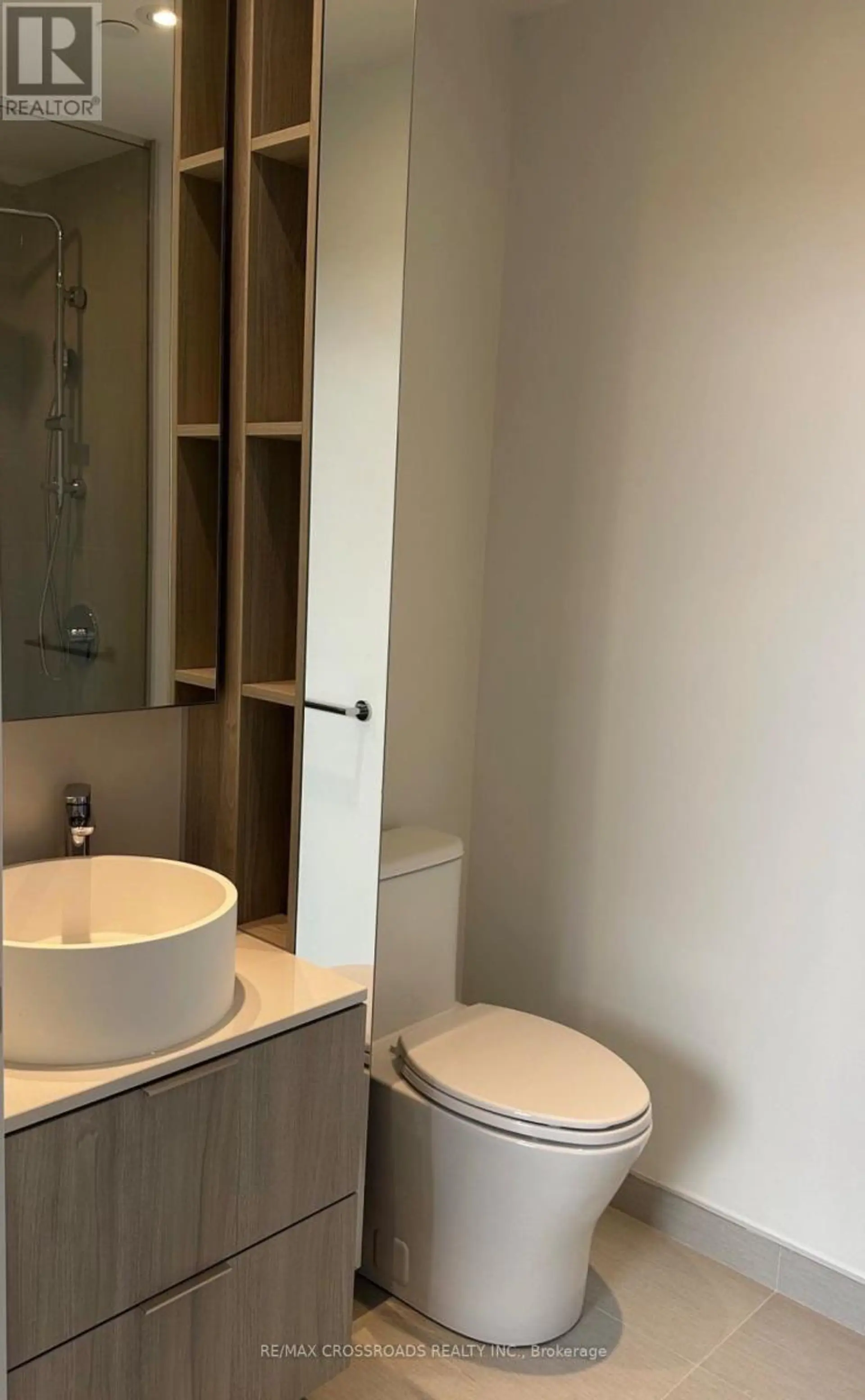 #1804 28 ANN STREET - Image 6