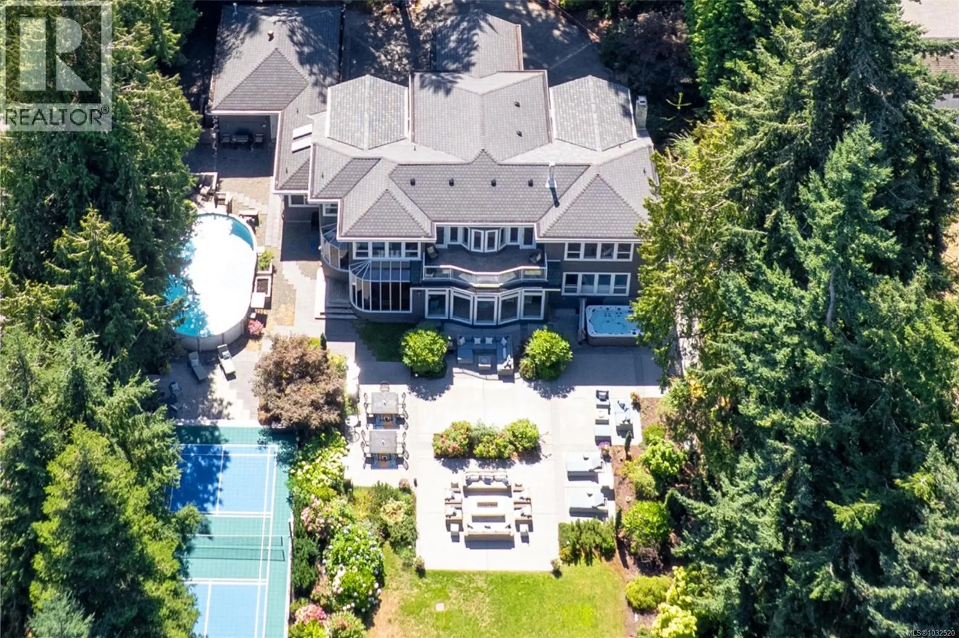 Property at 1895 Widgeon Rd, Qualicum Beach, BC