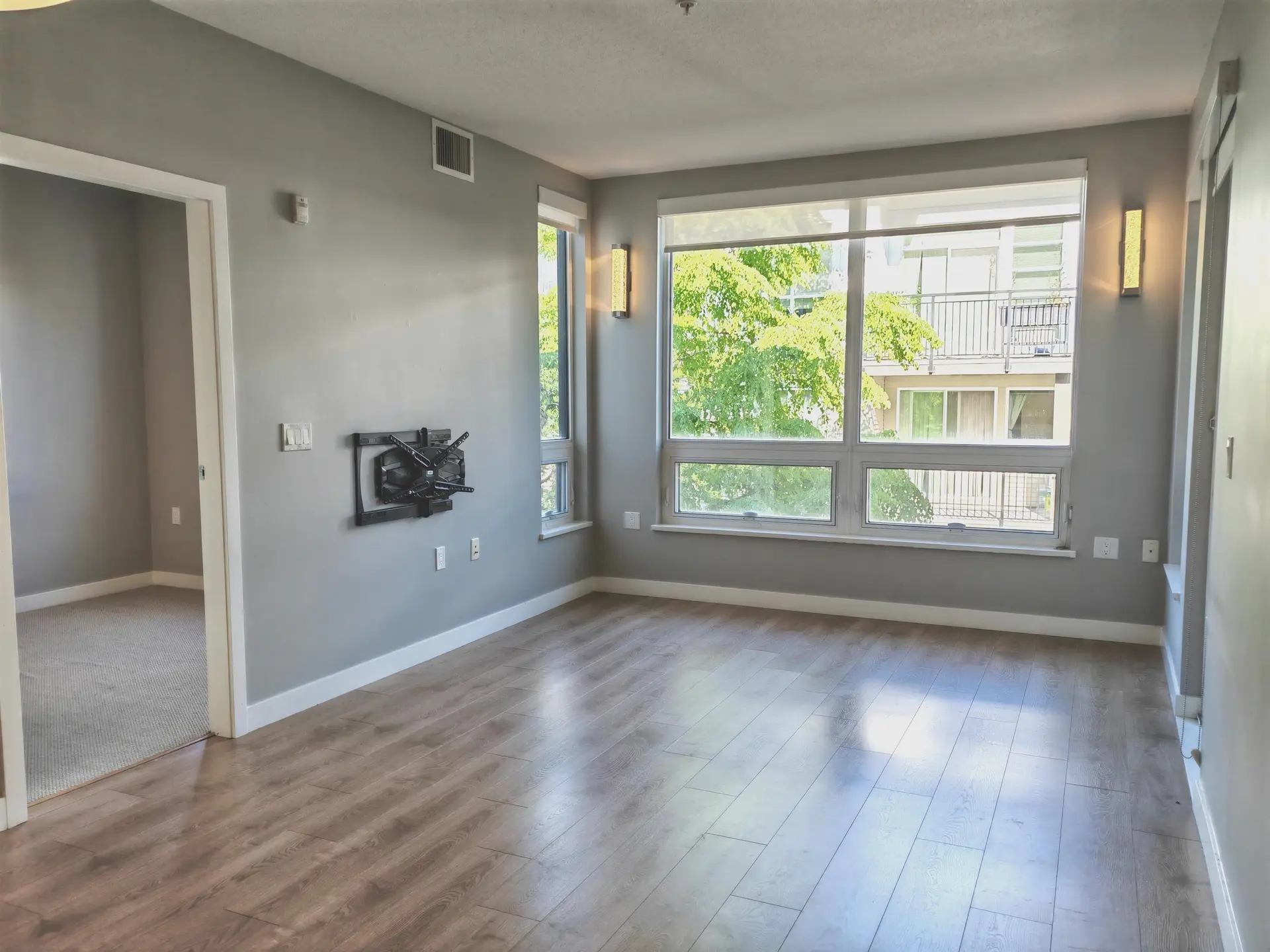 #305 9388 Odlin Road - Image 7