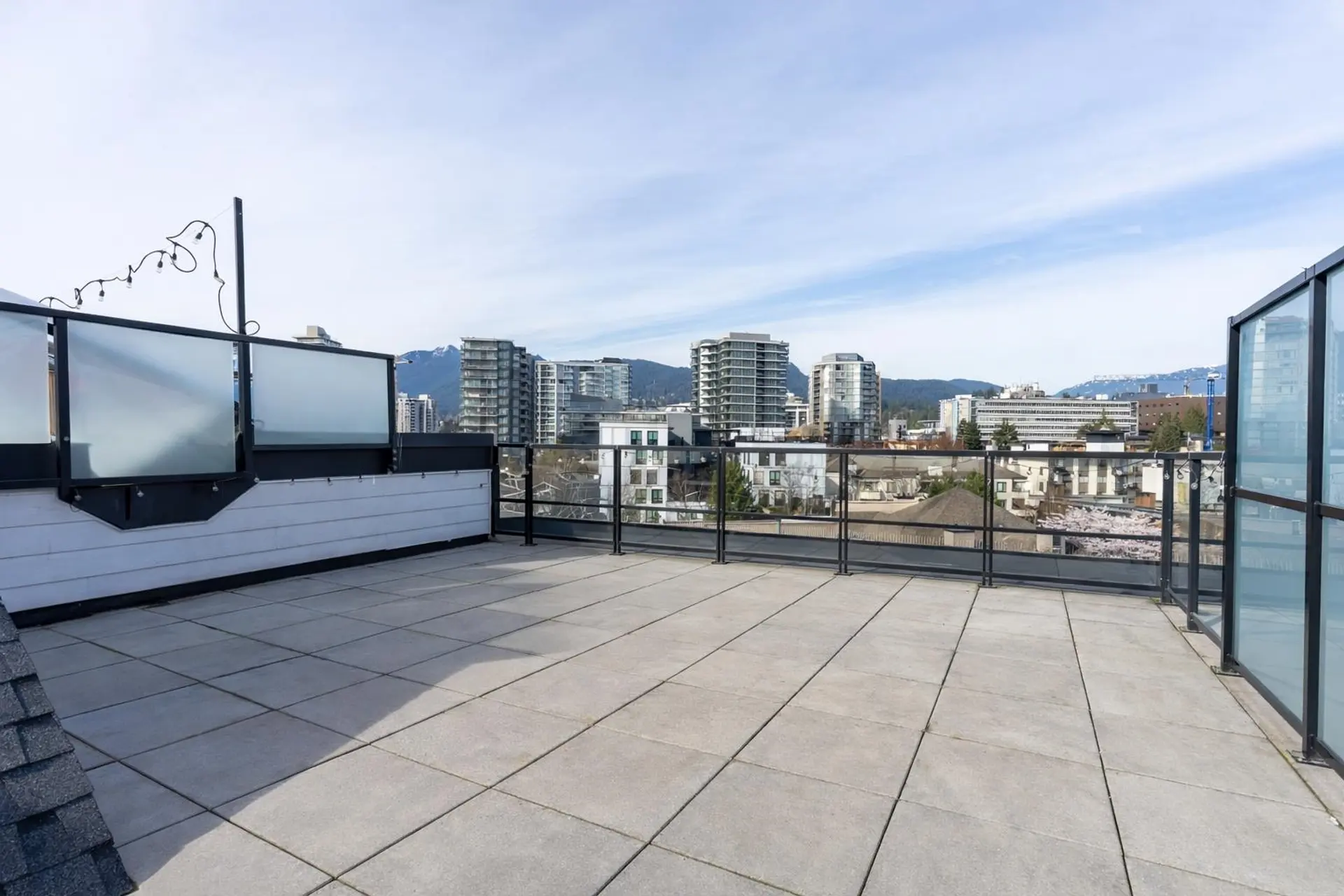 Property at #611 108 E 8th Street, North Vancouver, BC