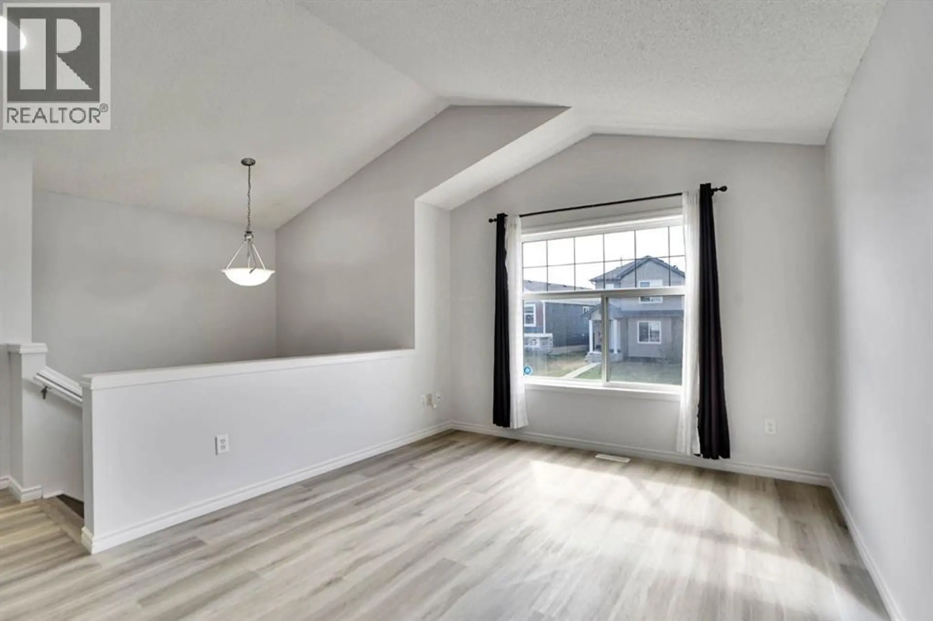 71 Saddlemont Road NE - Image 3