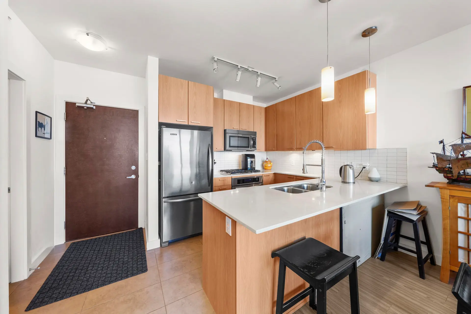 #907 2789 Shaughnessy Street - Image 7