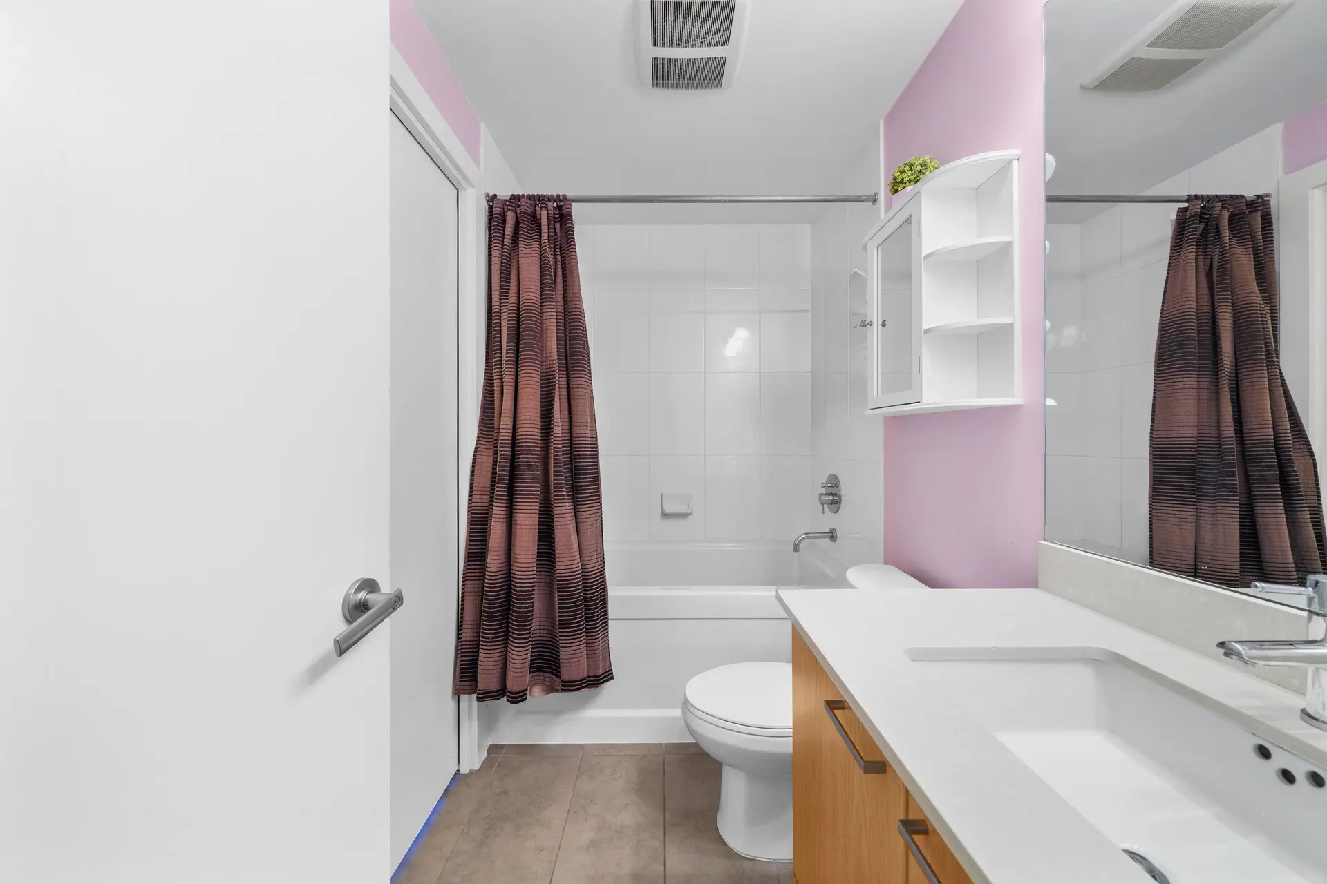 #907 2789 Shaughnessy Street - Image 4