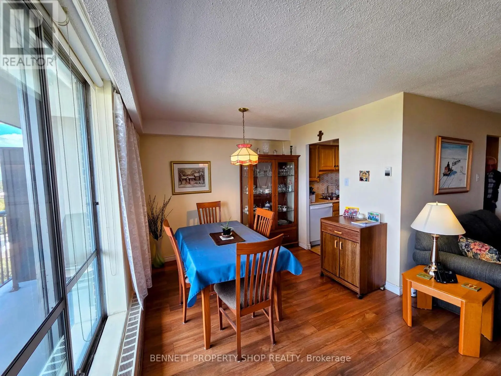 #1007 2400 VIRGINIA DRIVE - Image 8
