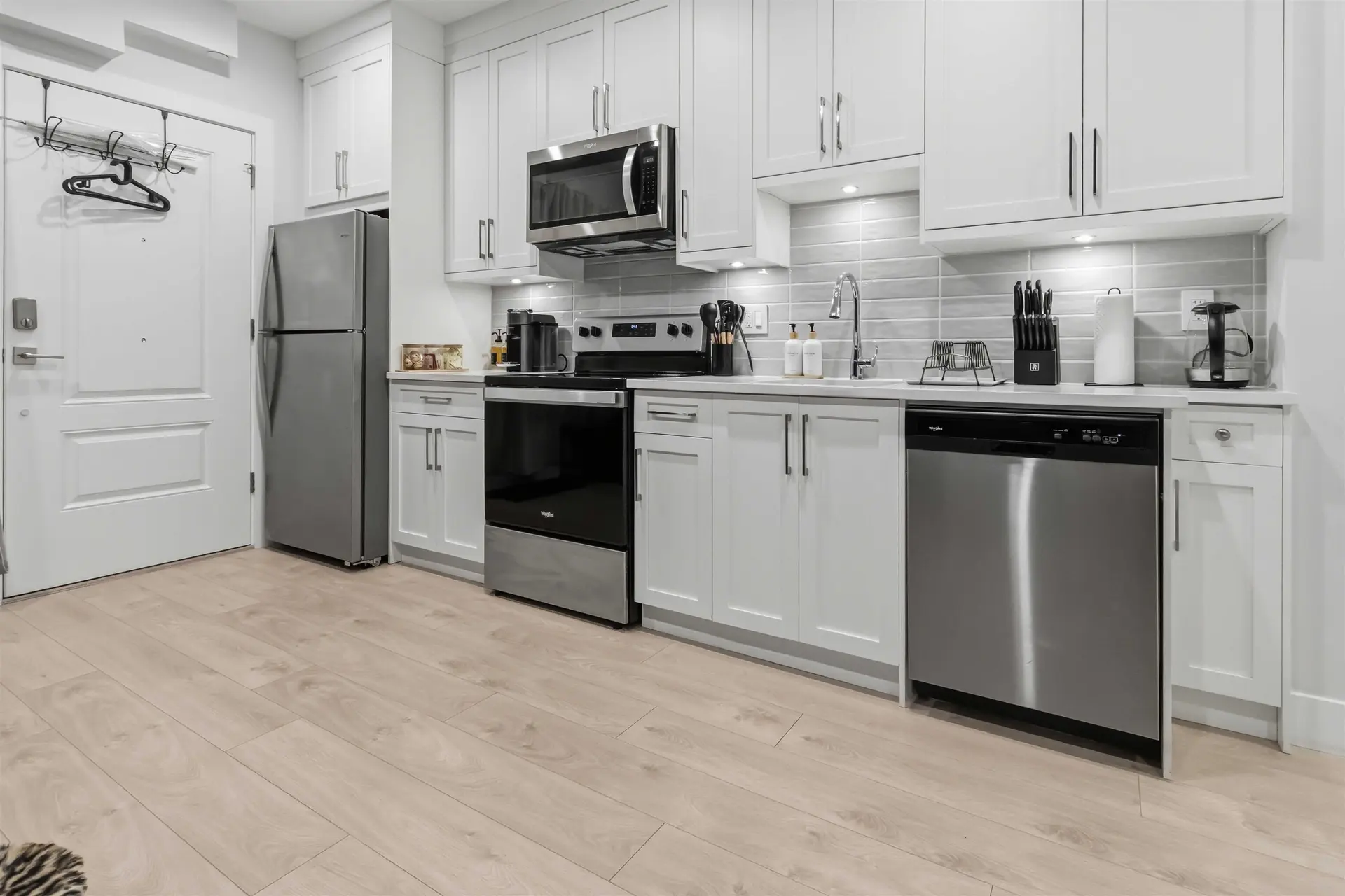 8375 French Street - Image 14